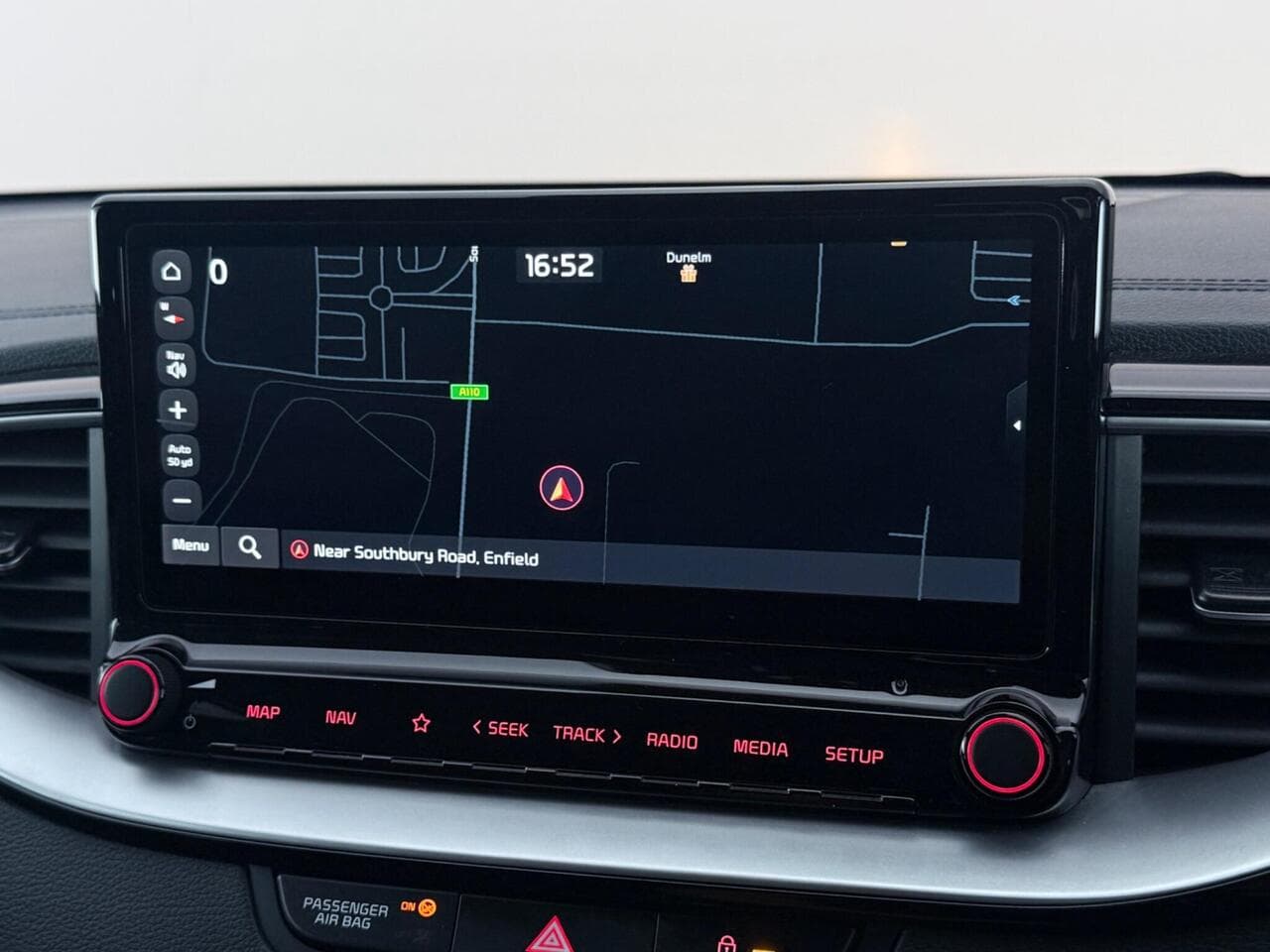 Kia Ceed thumbnail Infotainment System