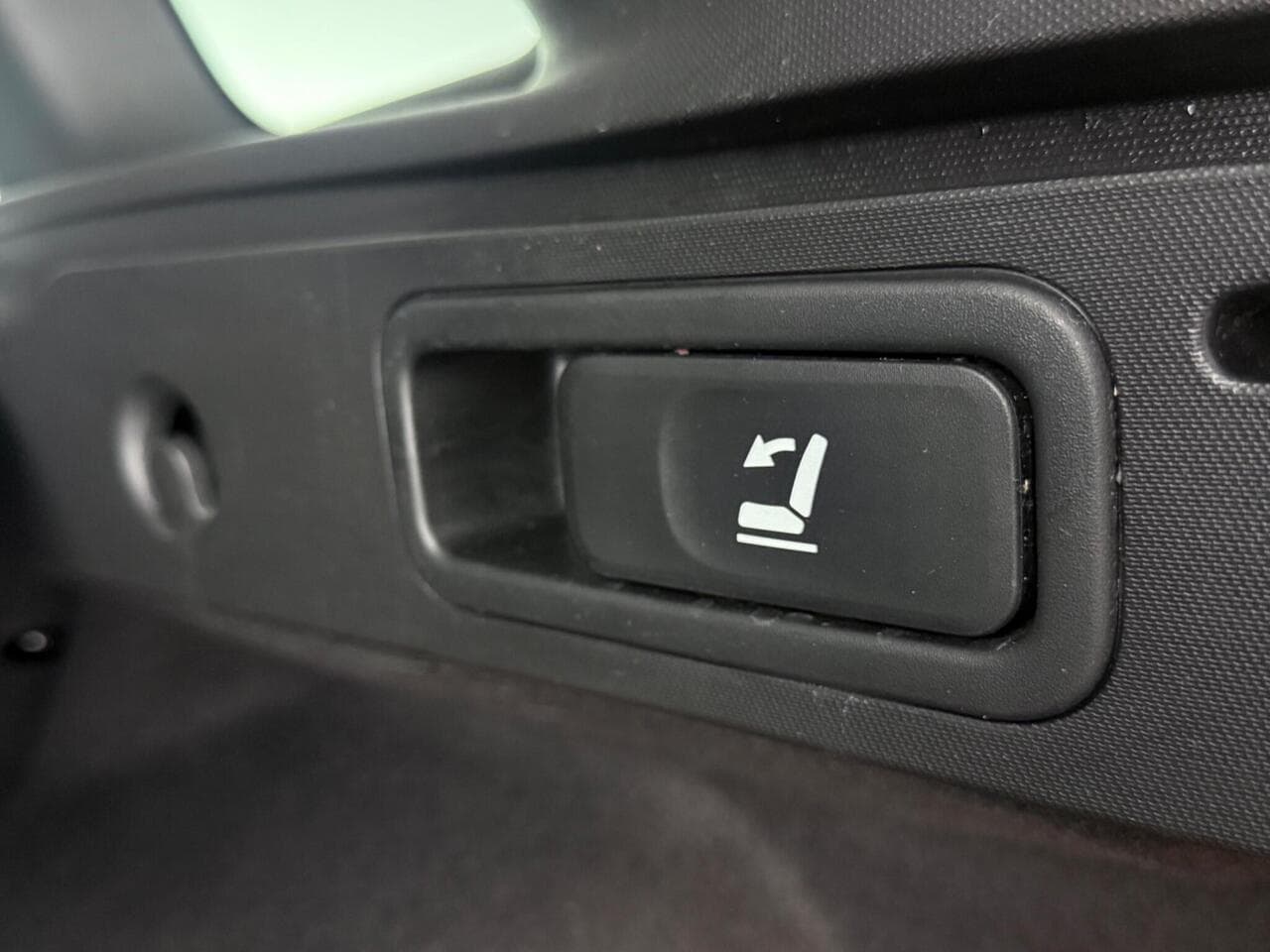 Renault Kadjar thumbnail Misc Controls