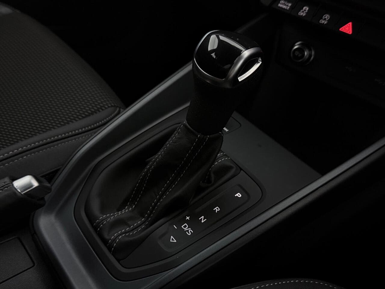 Audi A1 thumbnail Interior Front