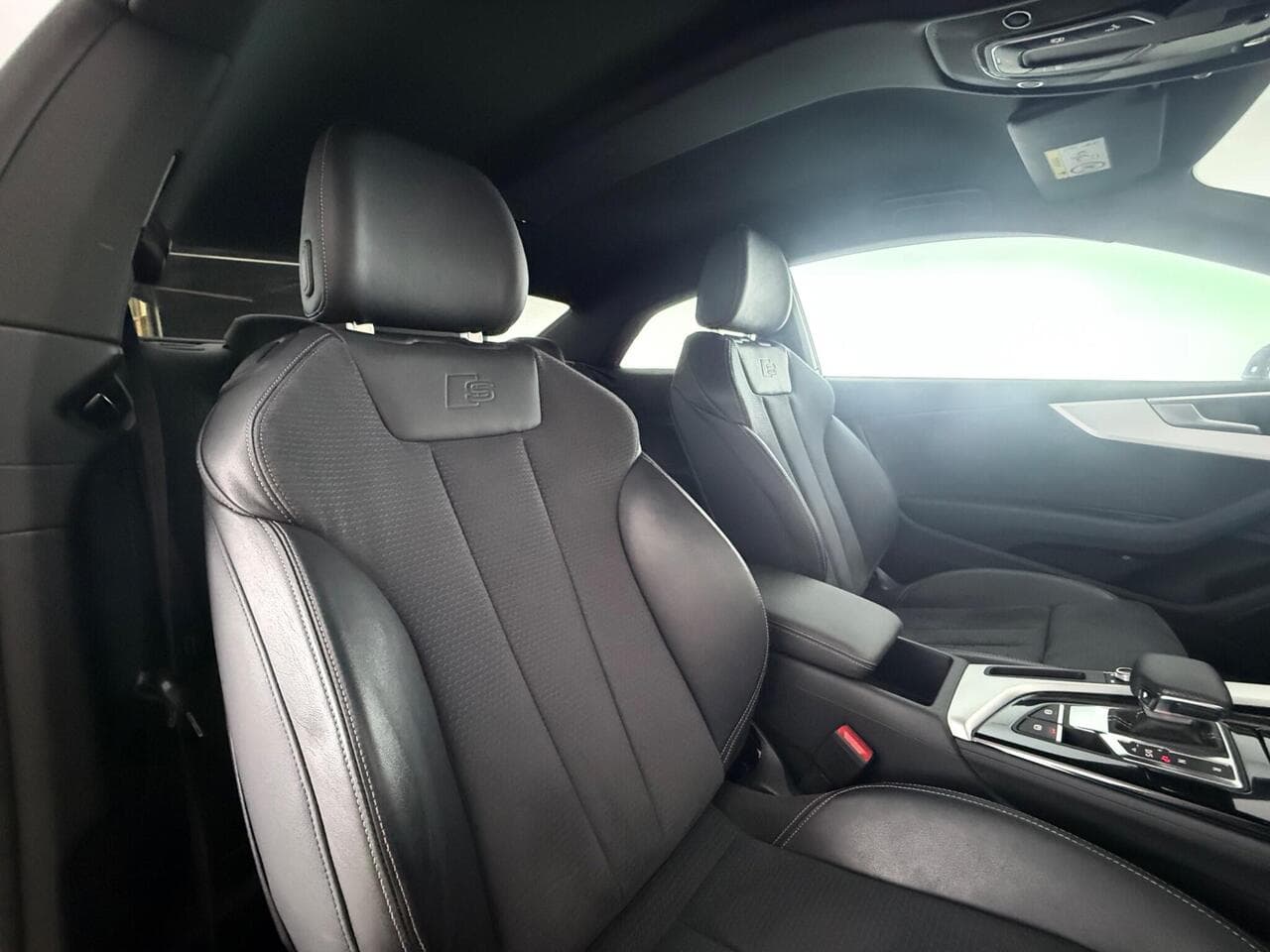 Audi A5 thumbnail Seat Driver