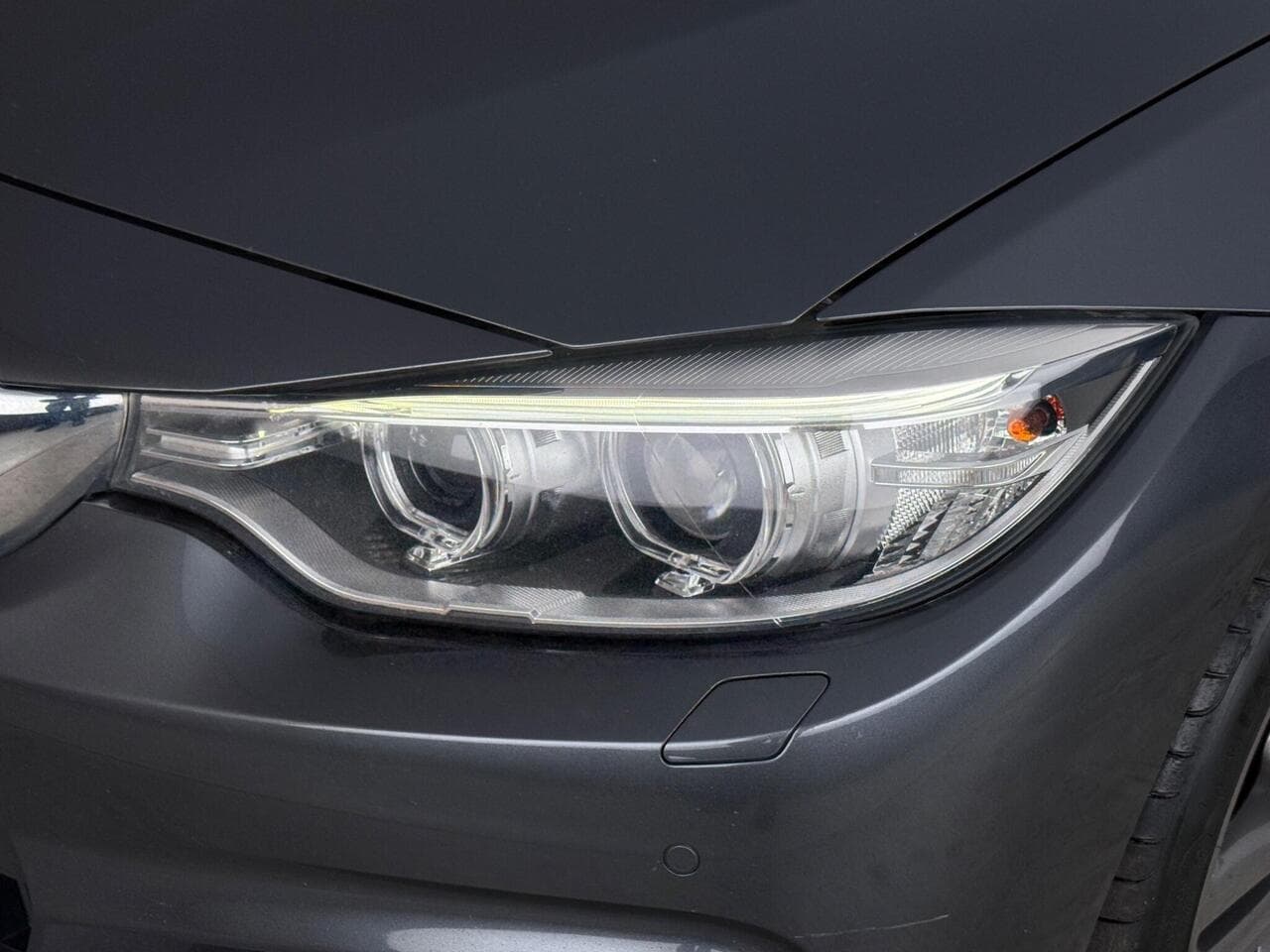BMW 4 Series thumbnail Lights Front