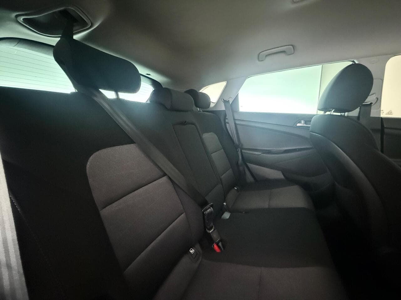 Hyundai TUCSON thumbnail Seats Rear