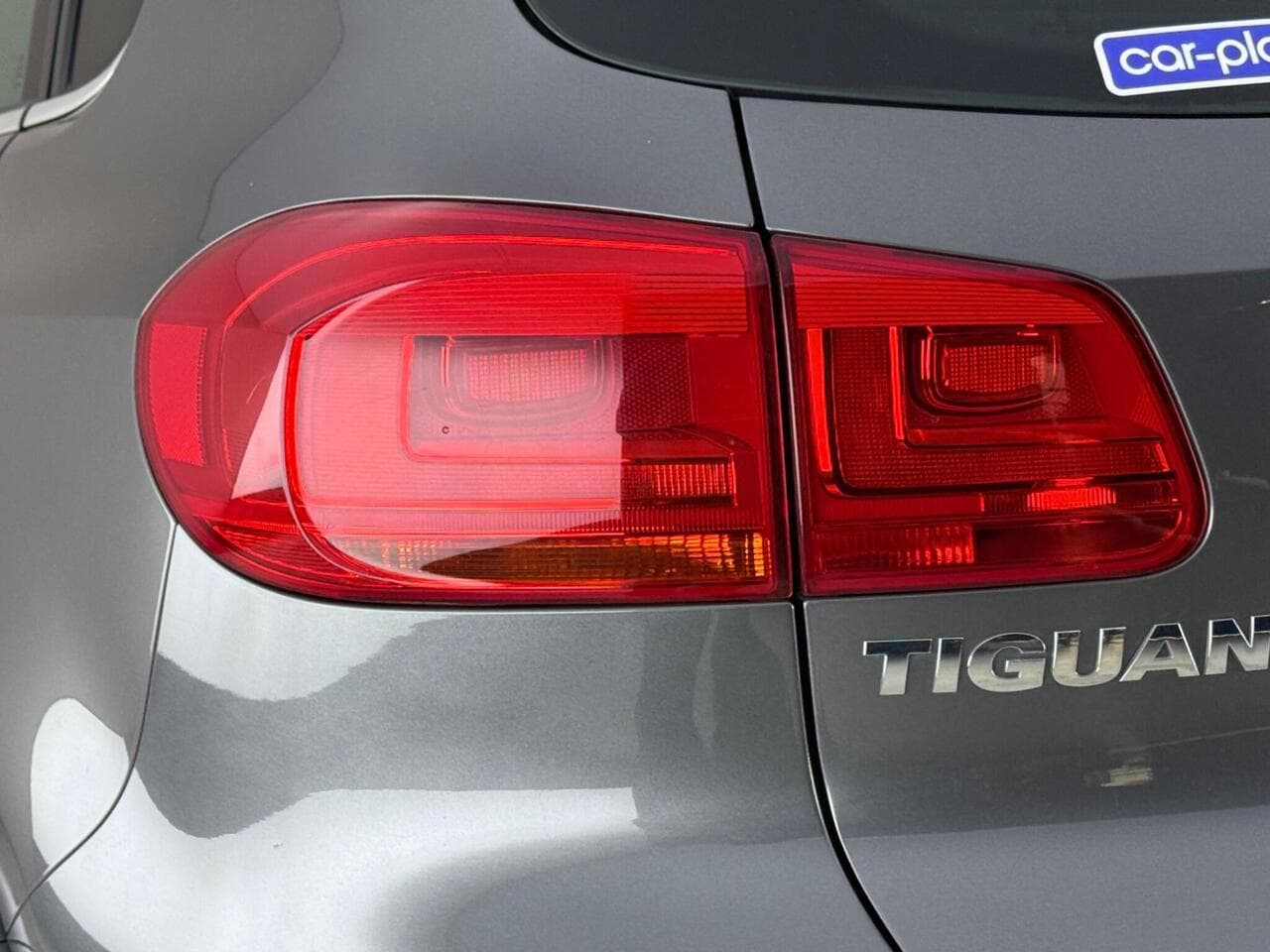 Volkswagen Tiguan thumbnail Lights Rear