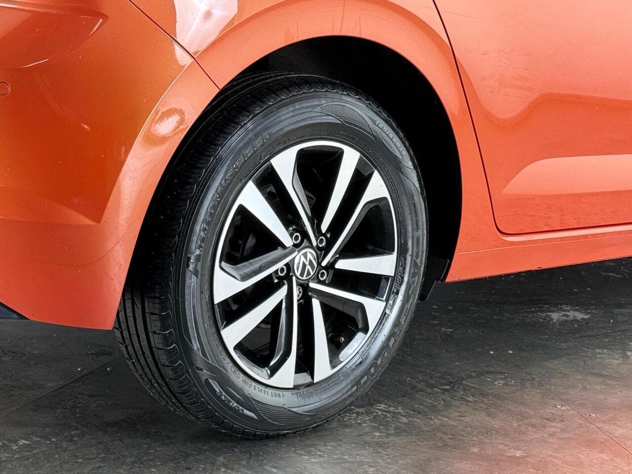 Volkswagen Polo thumbnail Wheel