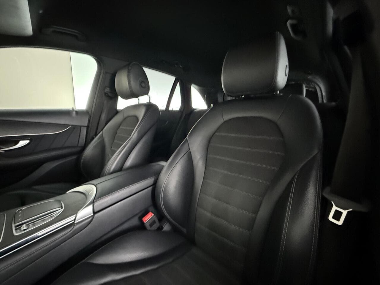 Mercedes-Benz GLC thumbnail Seat Front Passenger