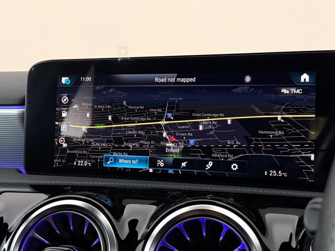 Mercedes-Benz A Class thumbnail Infotainment System