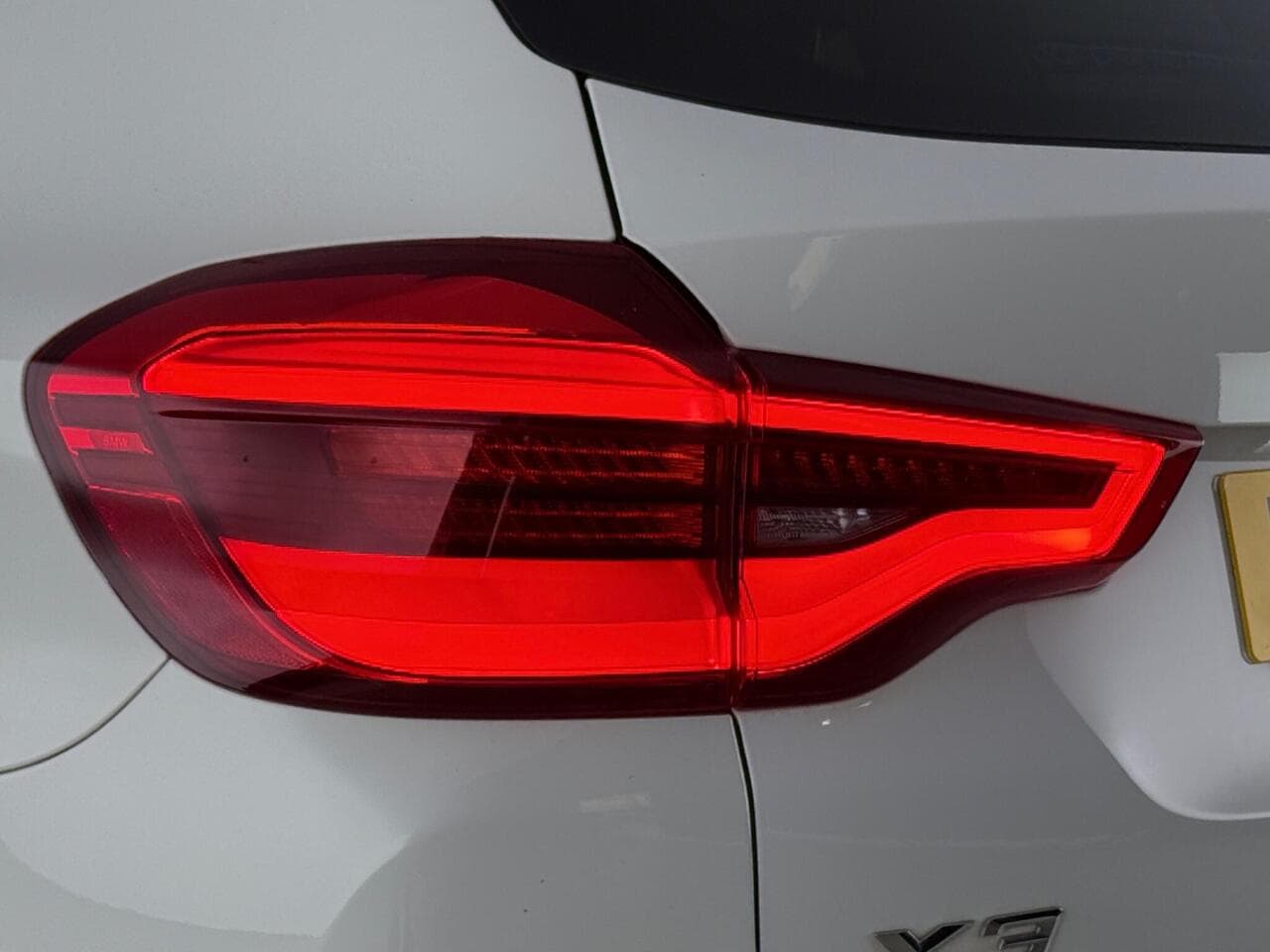 BMW X3 thumbnail Lights Rear
