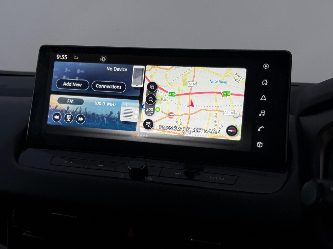 Nissan Qashqai thumbnail Infotainment System