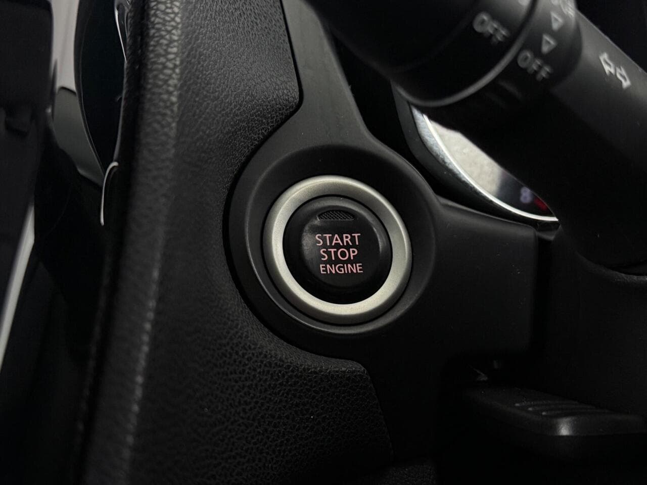 Mitsubishi ASX thumbnail Misc Controls