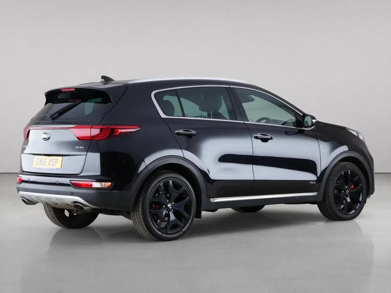 Kia Sportage thumbnail Side Right