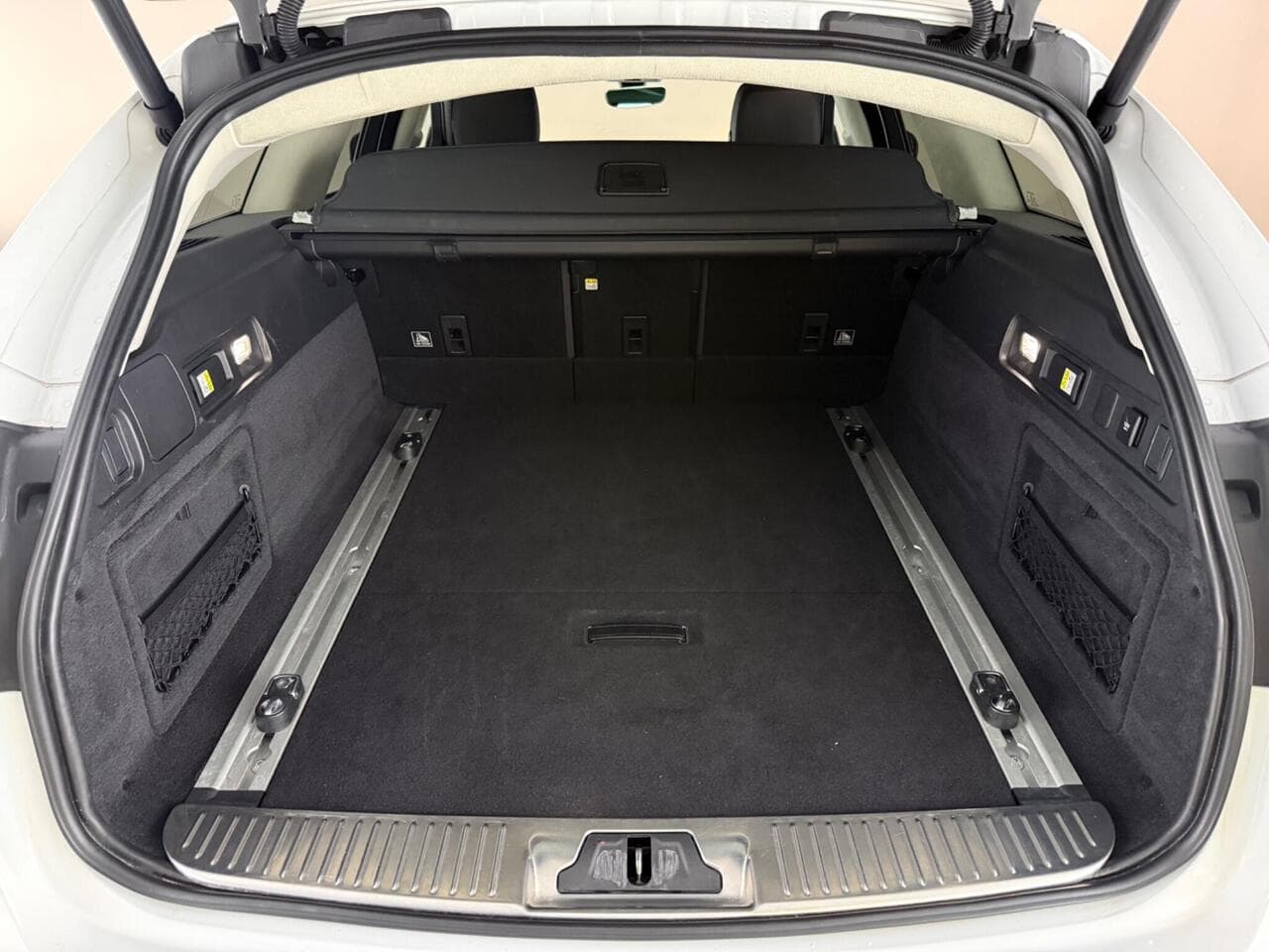 Jaguar XF thumbnail Boot