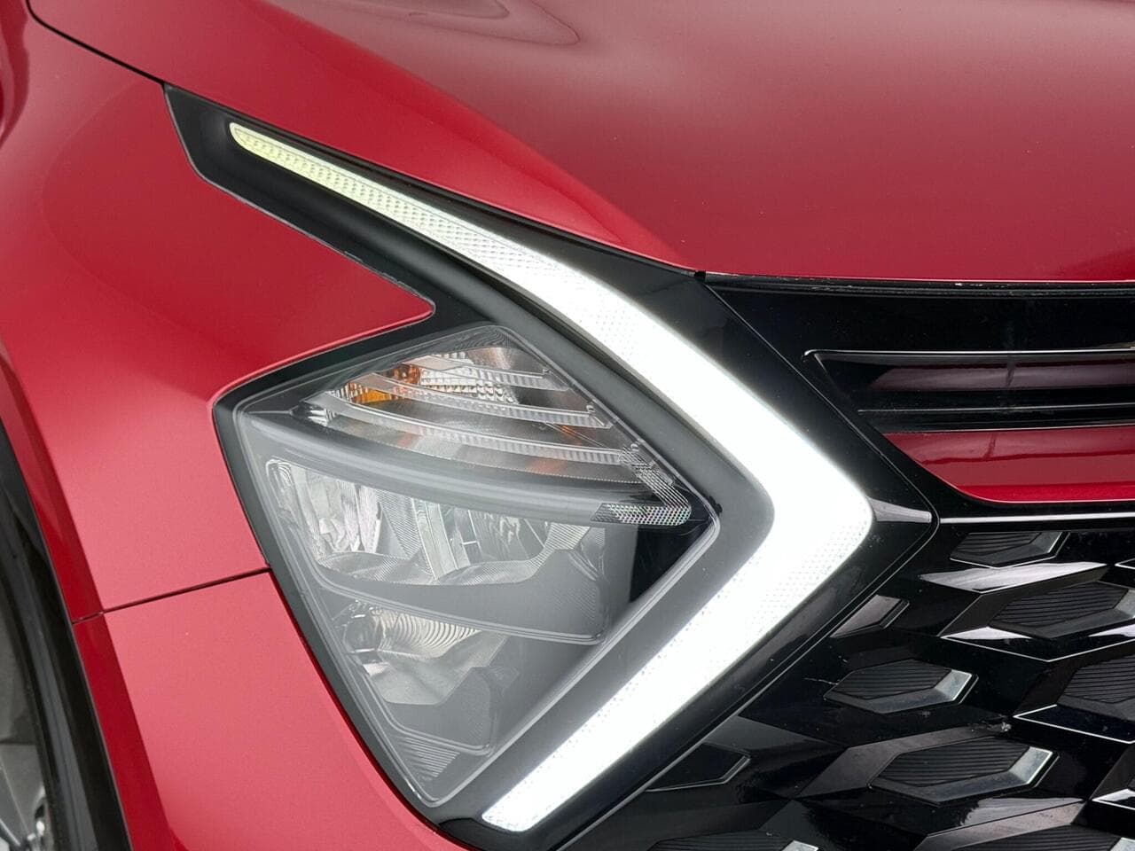 Kia Sportage thumbnail Lights Front