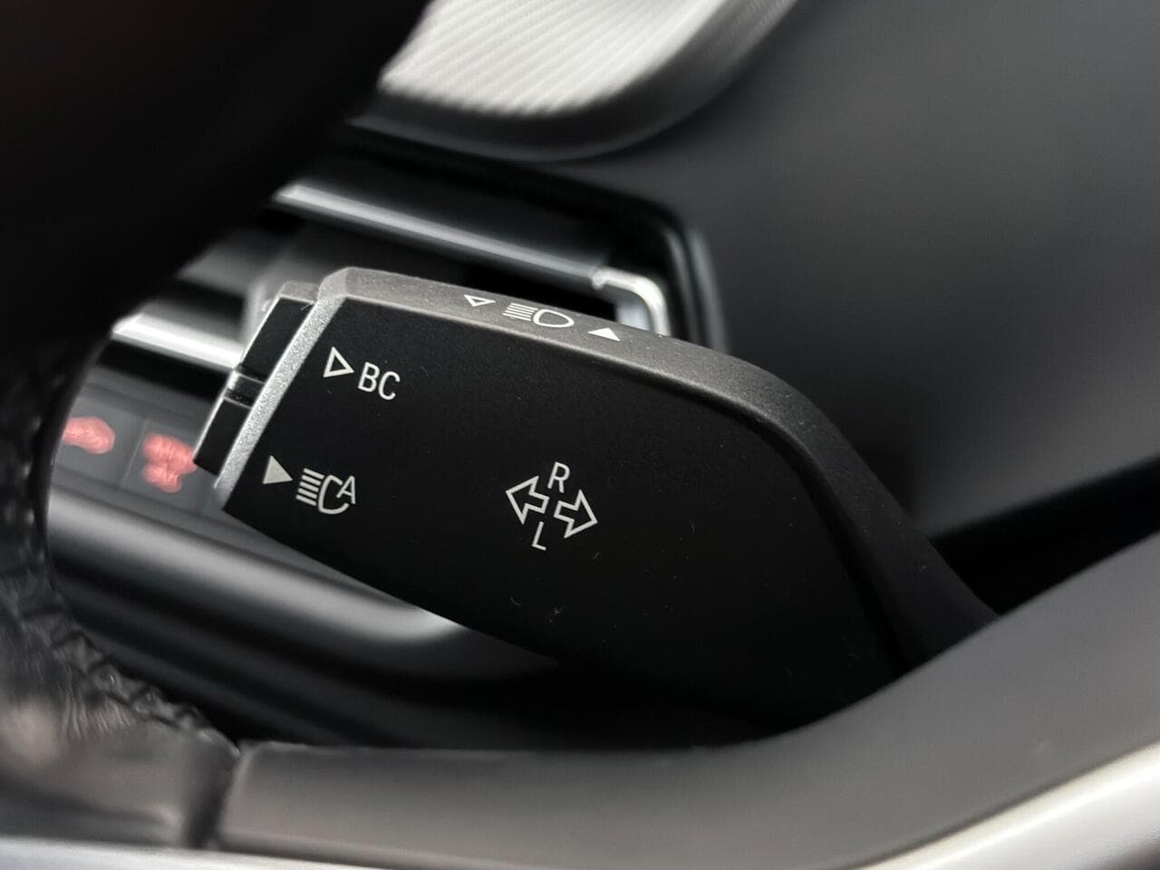 BMW 1 Series thumbnail Misc Controls