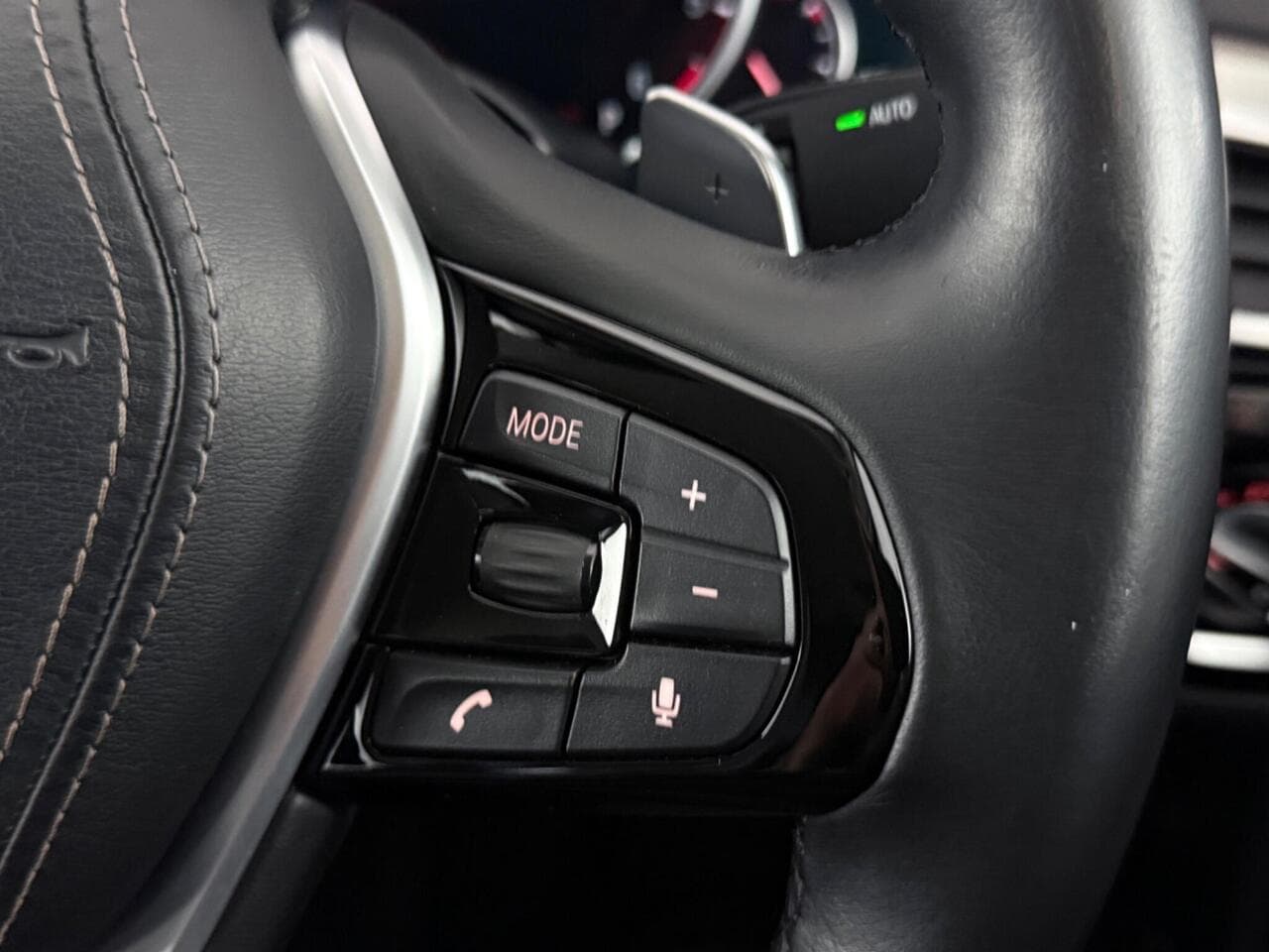 BMW 5 Series thumbnail Misc Controls