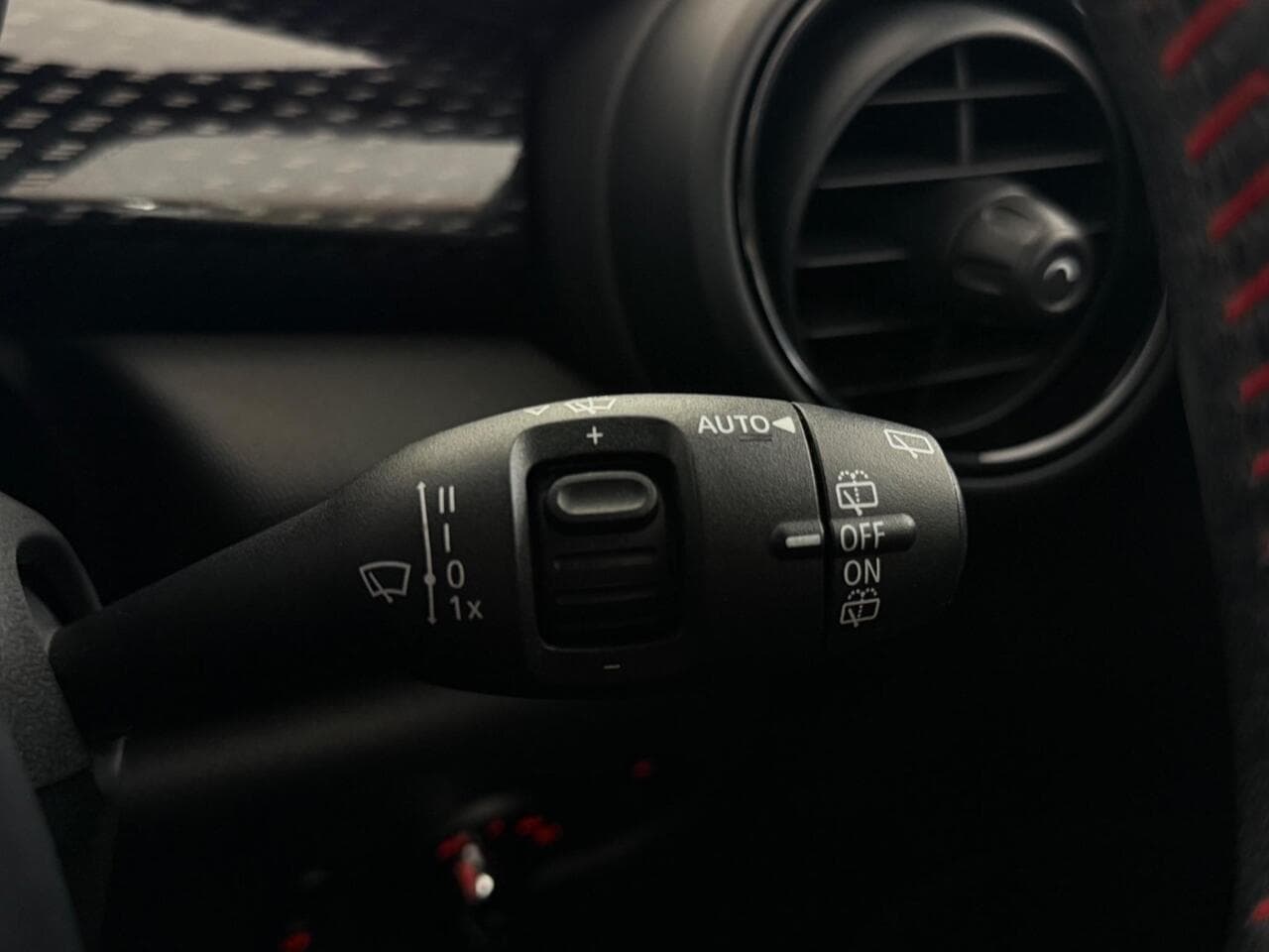 MINI Hatch thumbnail Misc Controls