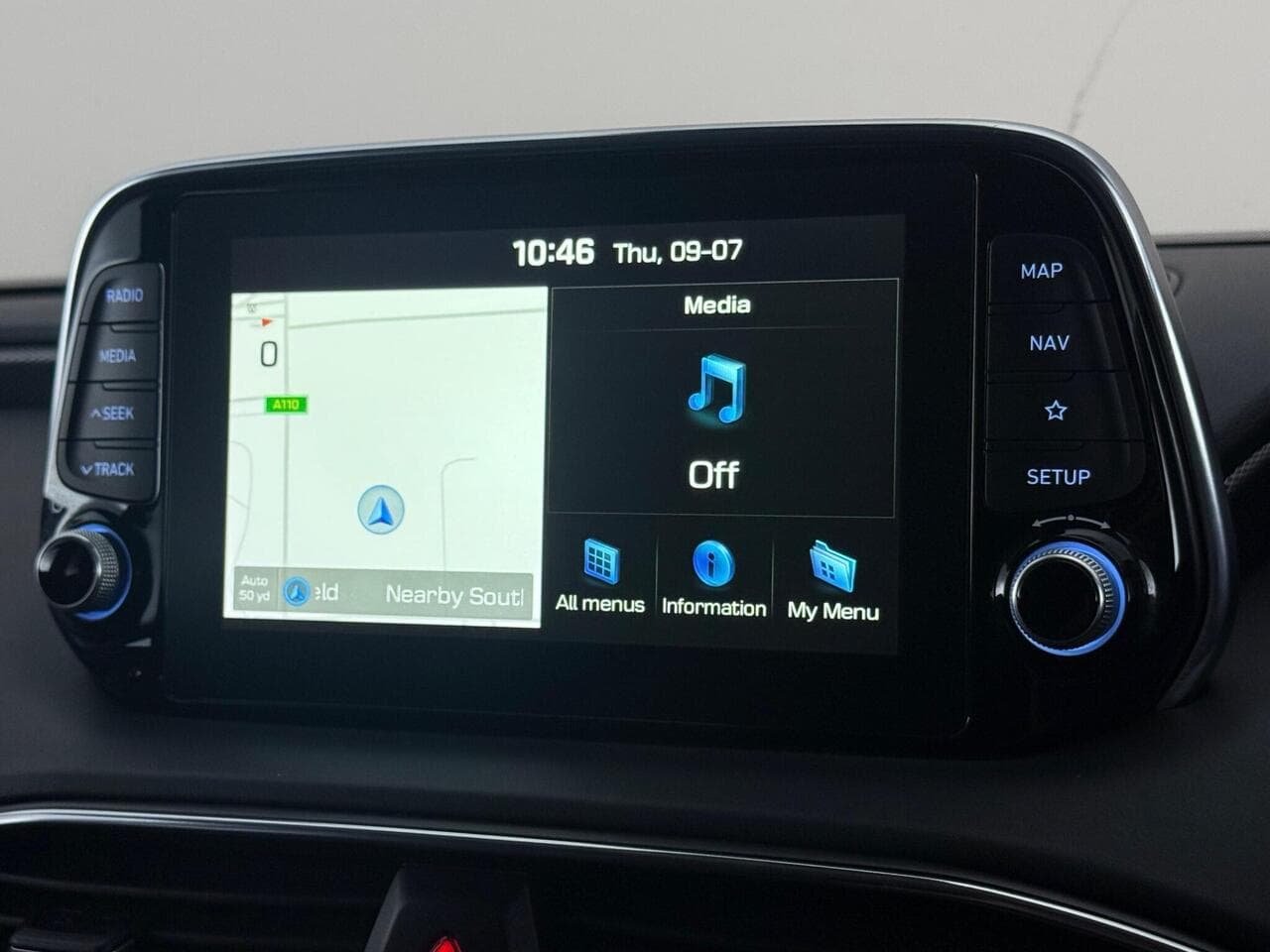 Hyundai Santa Fe thumbnail Infotainment System