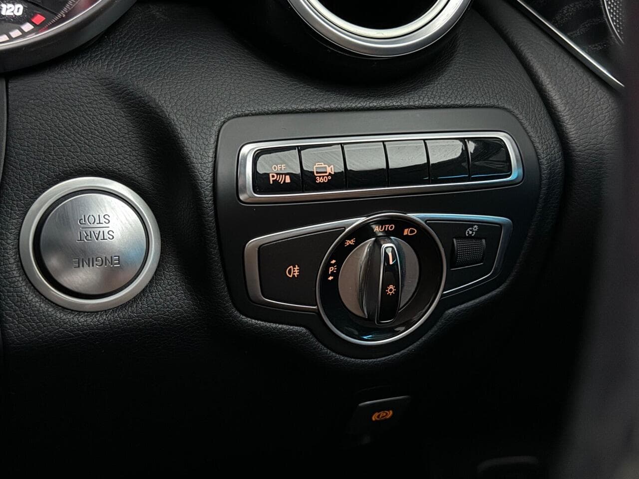 Mercedes-Benz GLC thumbnail Misc Controls