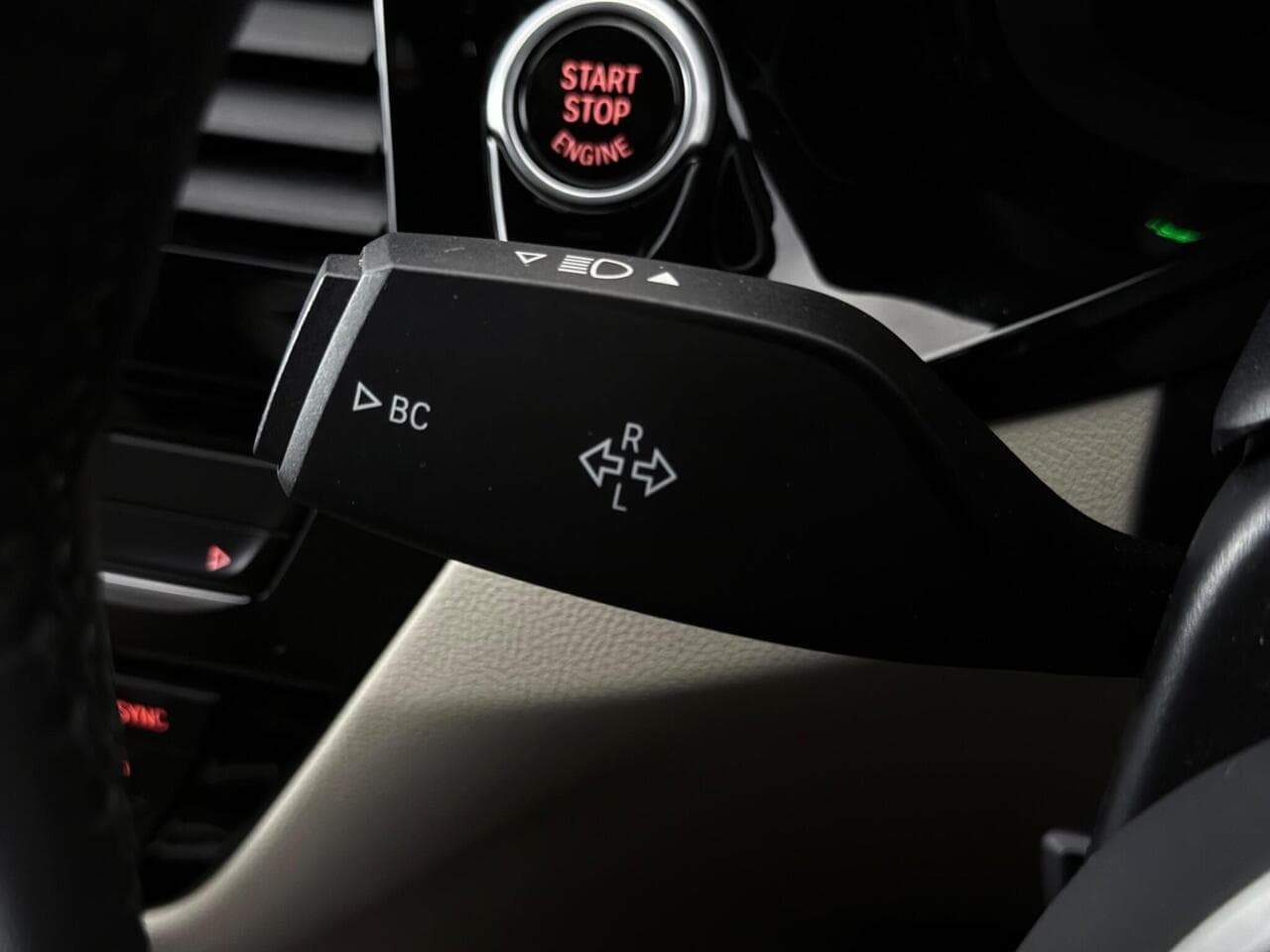 BMW 5 Series thumbnail Misc Controls