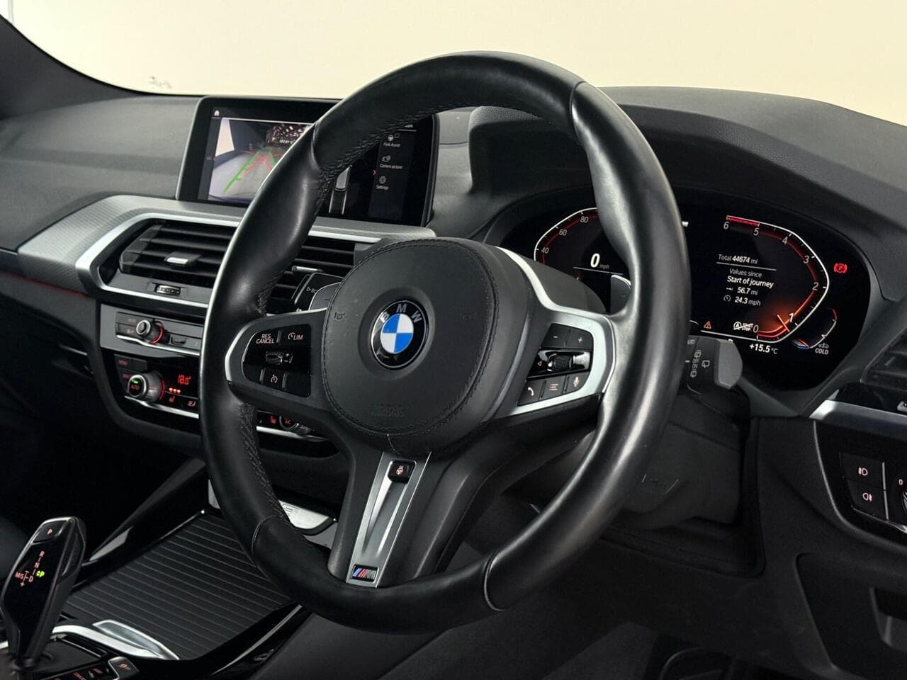 BMW X3 thumbnail Steering Wheel