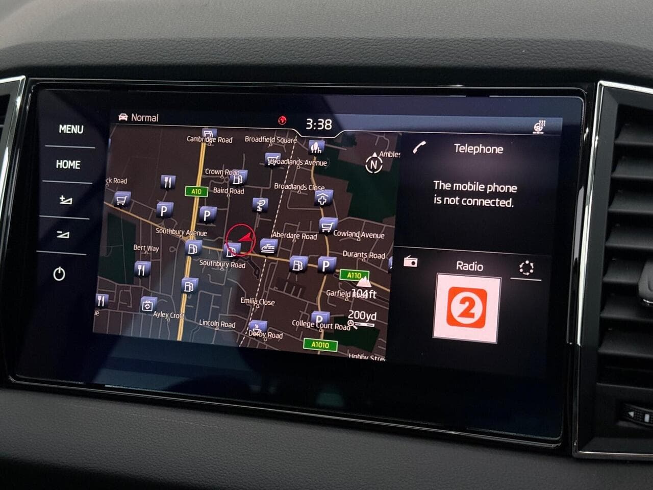 Skoda Karoq thumbnail Infotainment System