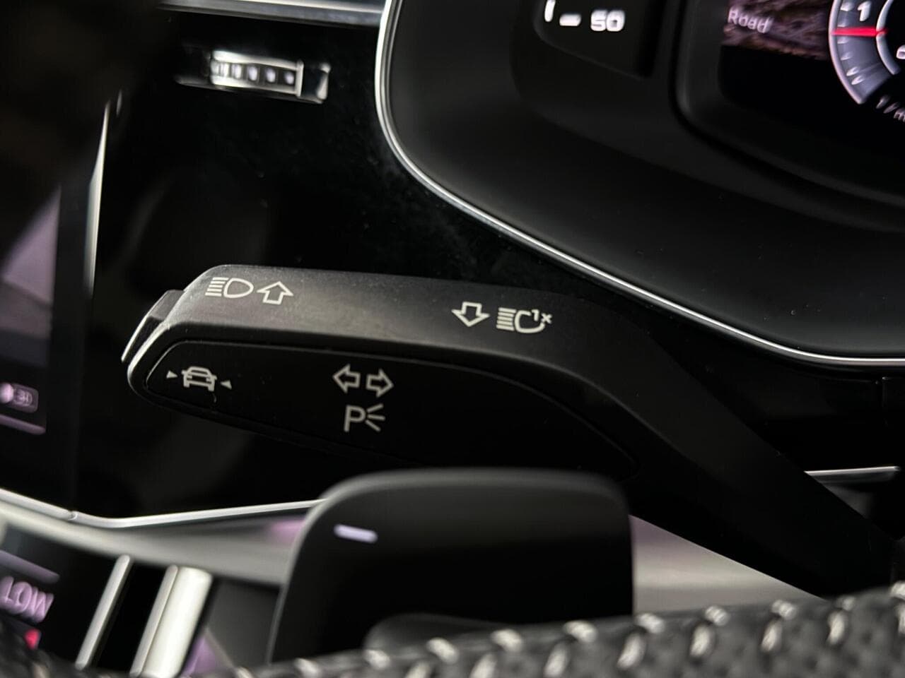 Audi Q7 thumbnail Misc Controls