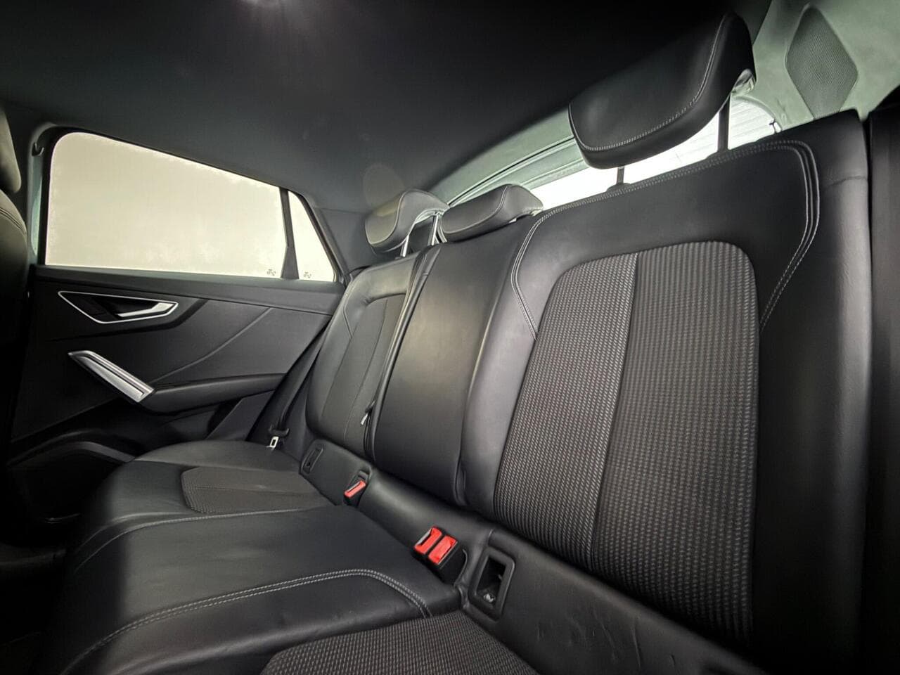 Audi Q2 thumbnail Seats Rear
