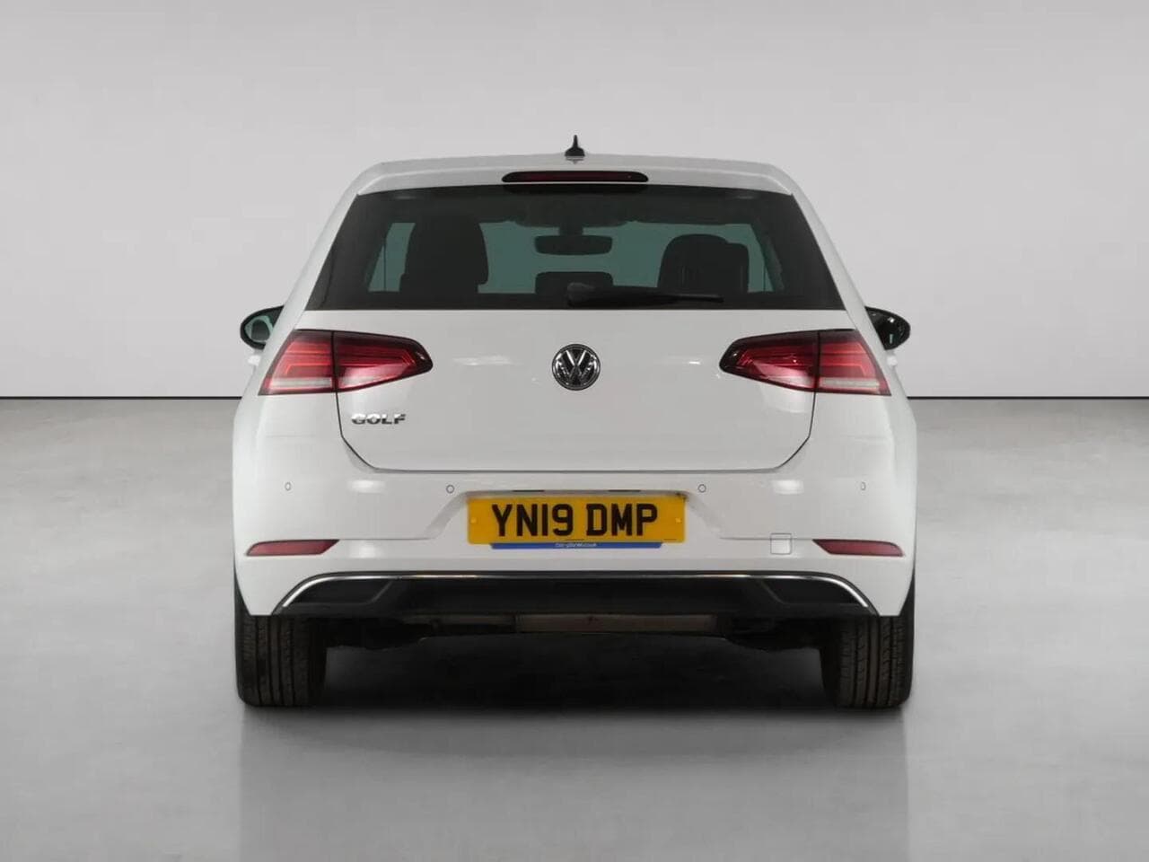 Volkswagen Golf thumbnail Rear