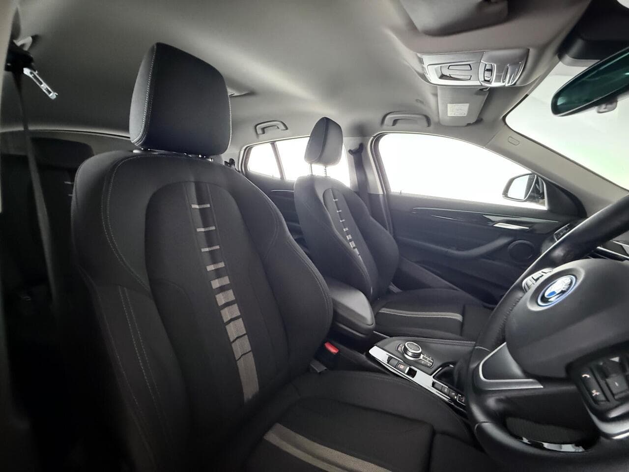 BMW X2 thumbnail Seat Driver