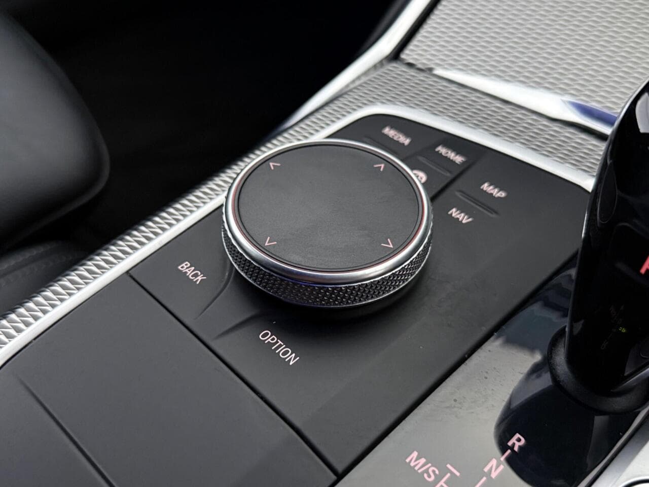 BMW 3 Series thumbnail Misc Controls