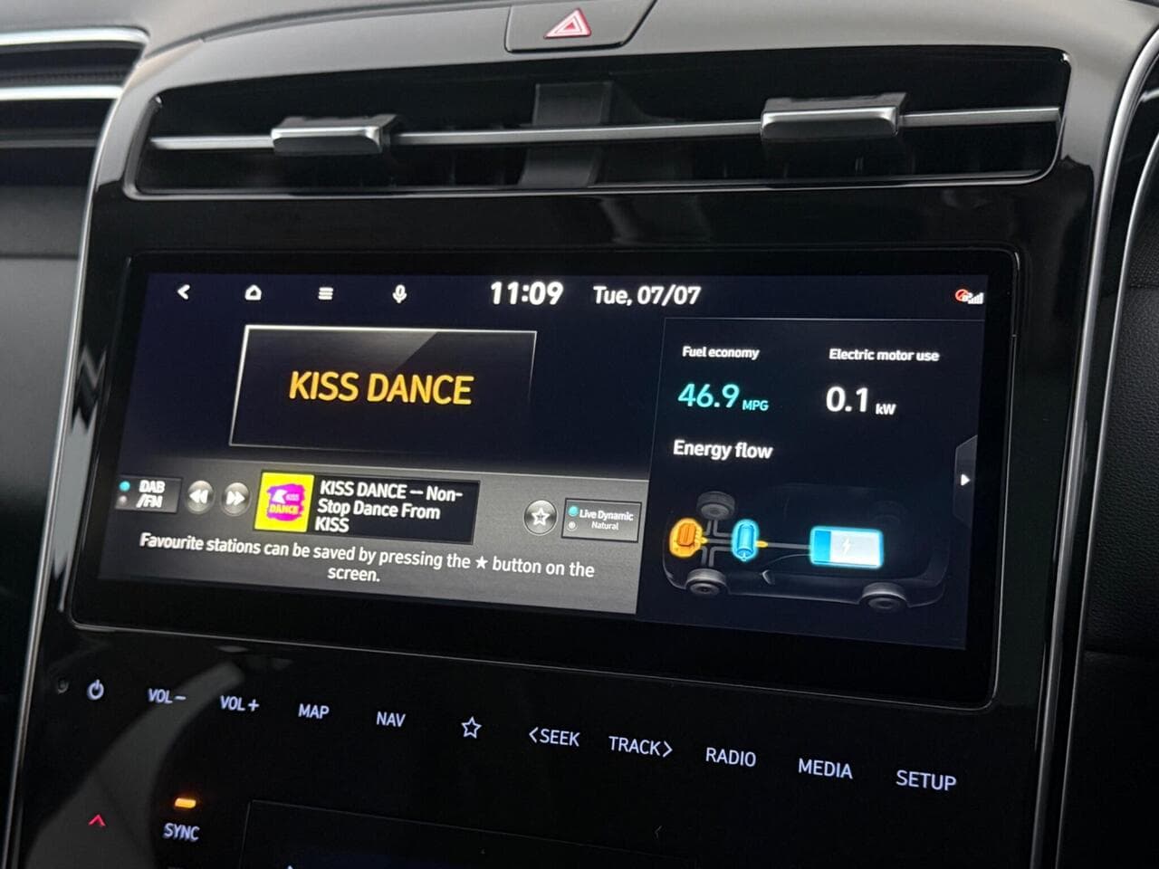 Hyundai TUCSON thumbnail Infotainment System