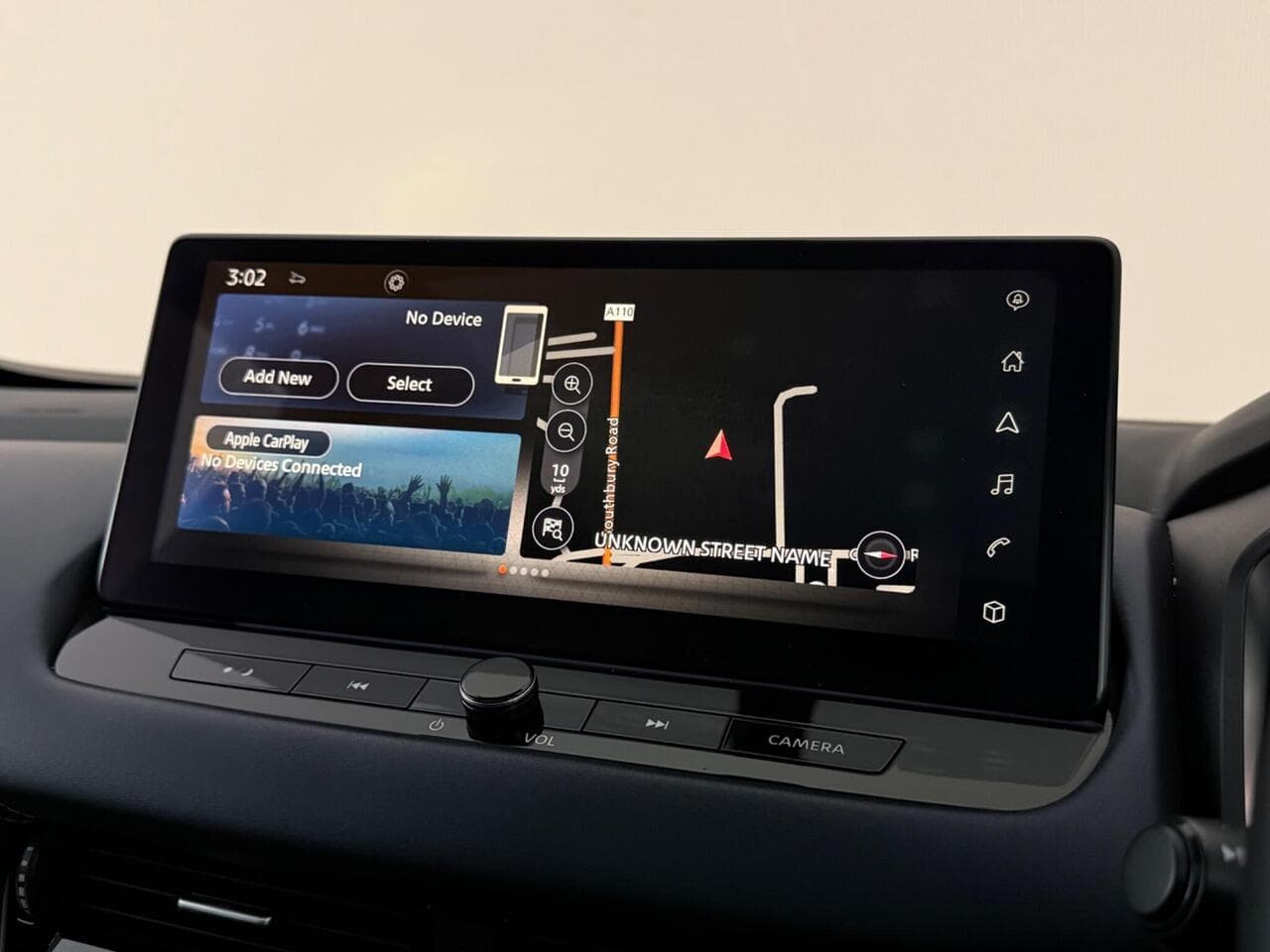 Nissan Qashqai thumbnail Infotainment System