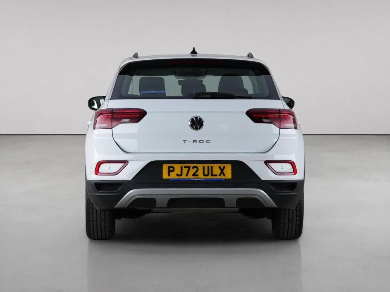 Volkswagen T-Roc thumbnail Rear