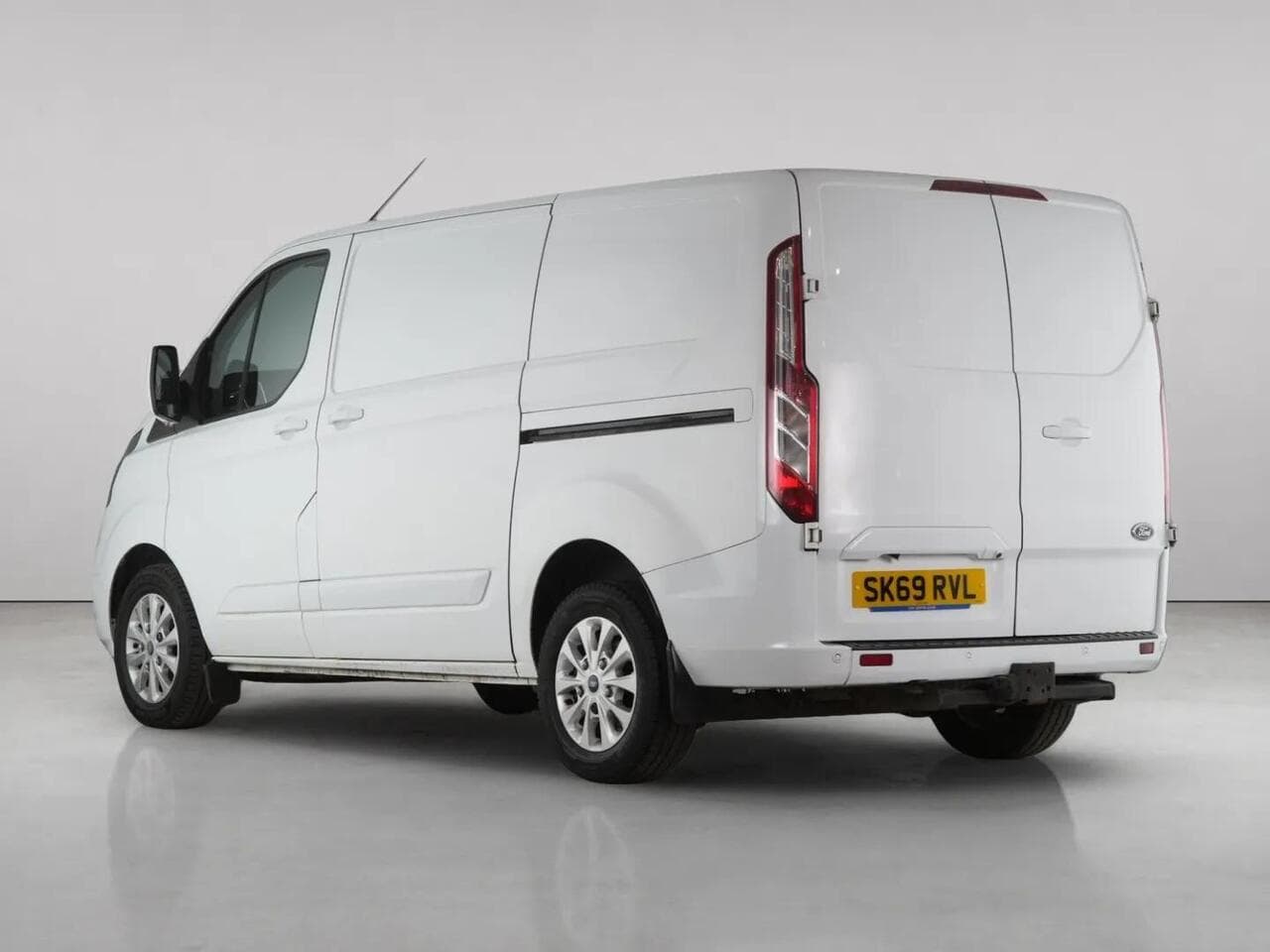 Ford Transit Custom thumbnail Rear Left