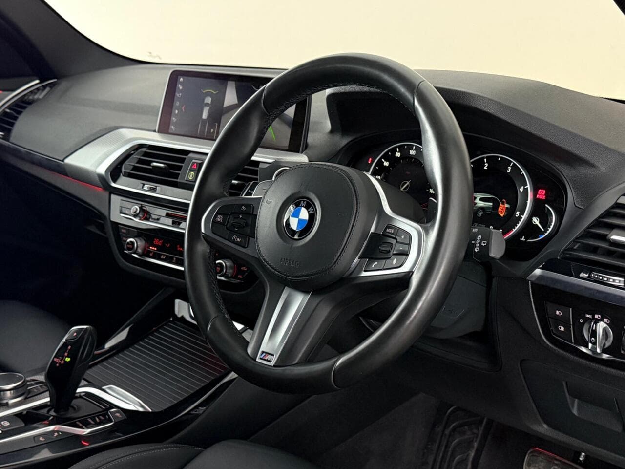 BMW X3 thumbnail Steering Wheel