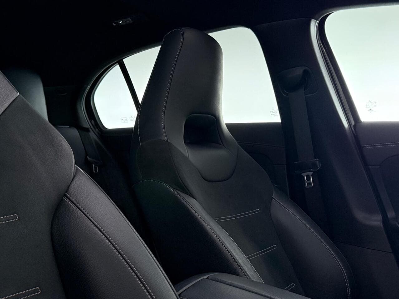 Mercedes-Benz A Class thumbnail Seats Rear