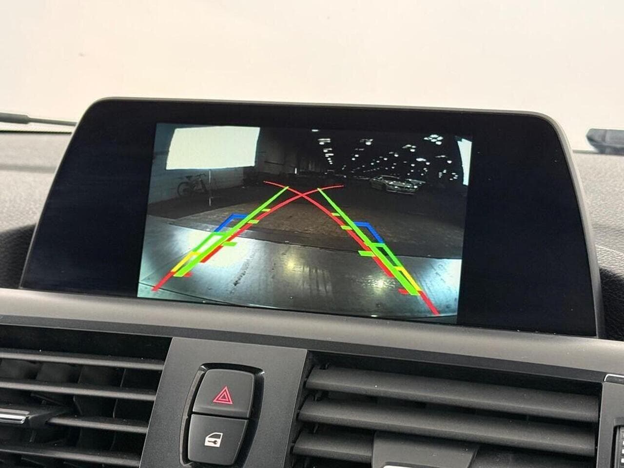 BMW 1 Series thumbnail Infotainment System