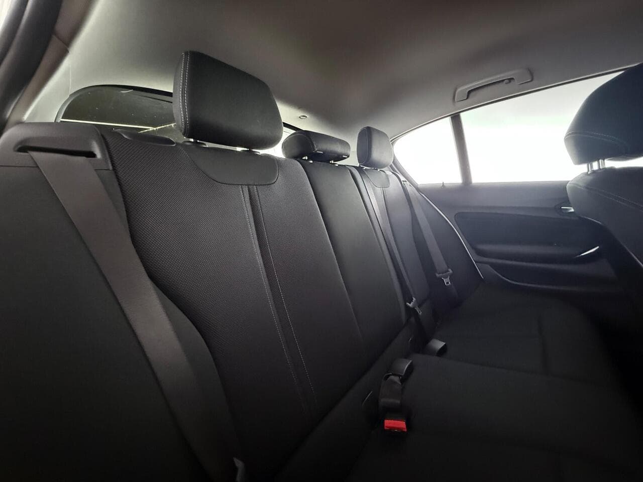 BMW 1 Series thumbnail Seats Rear