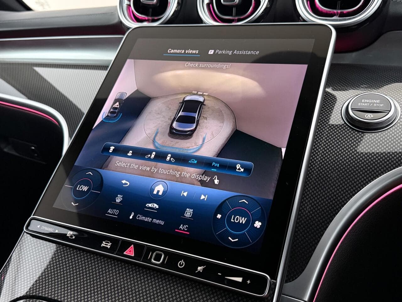 Mercedes-Benz C Class thumbnail Infotainment System