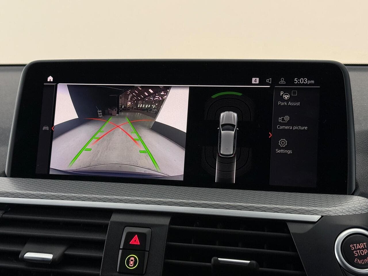 BMW X3 thumbnail Infotainment System