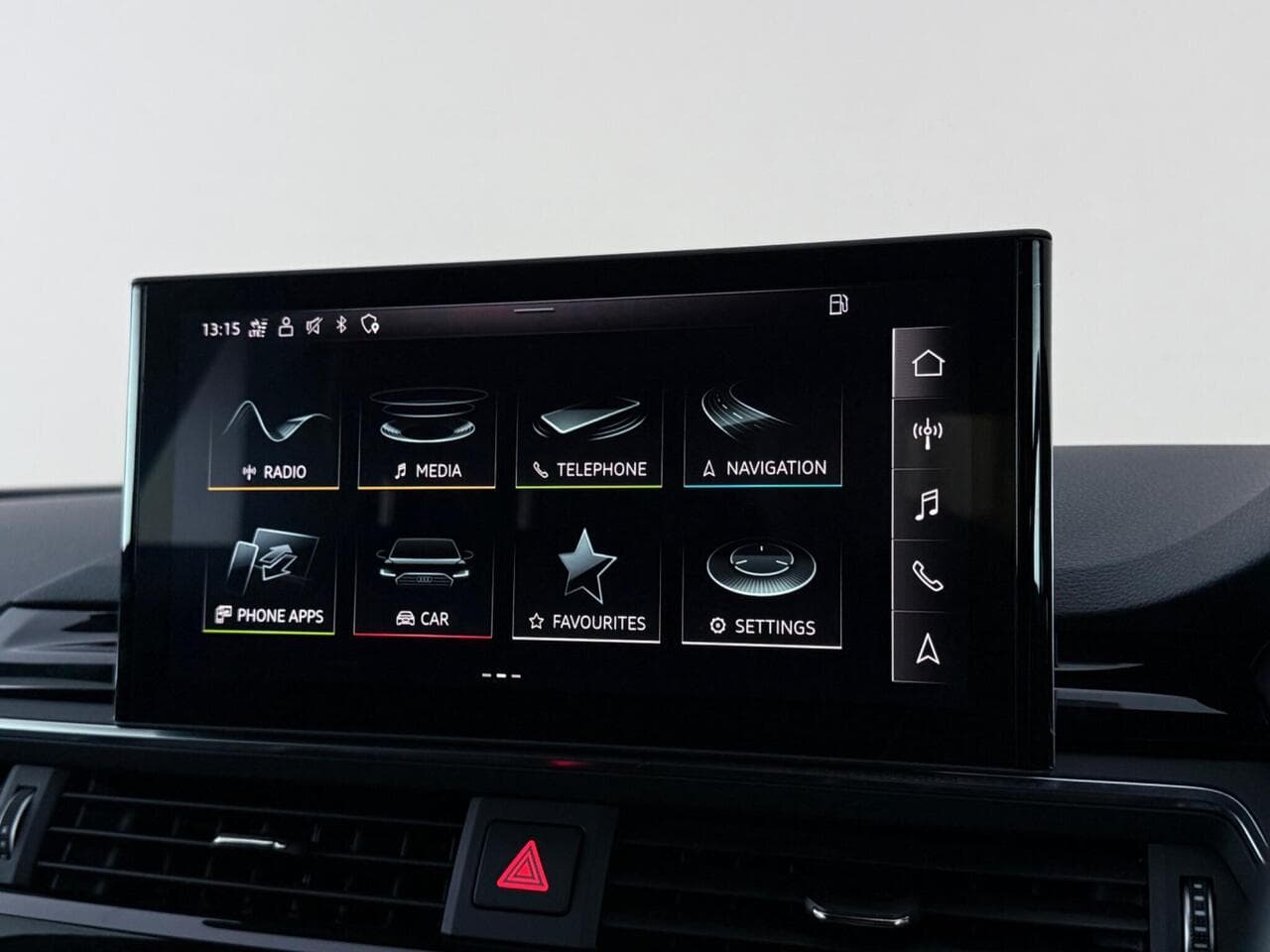 Audi A5 thumbnail Infotainment System