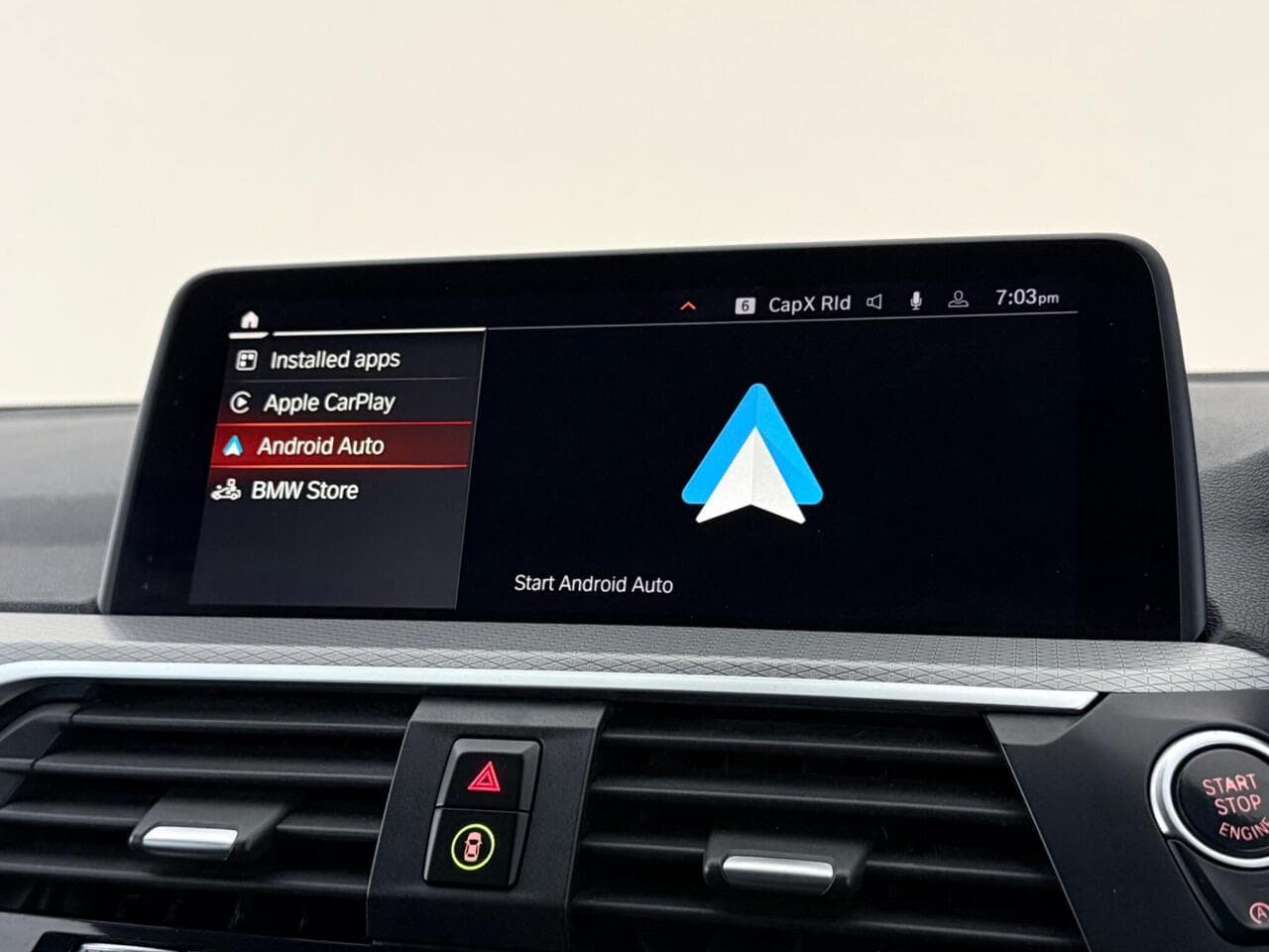 BMW X3 thumbnail Infotainment System
