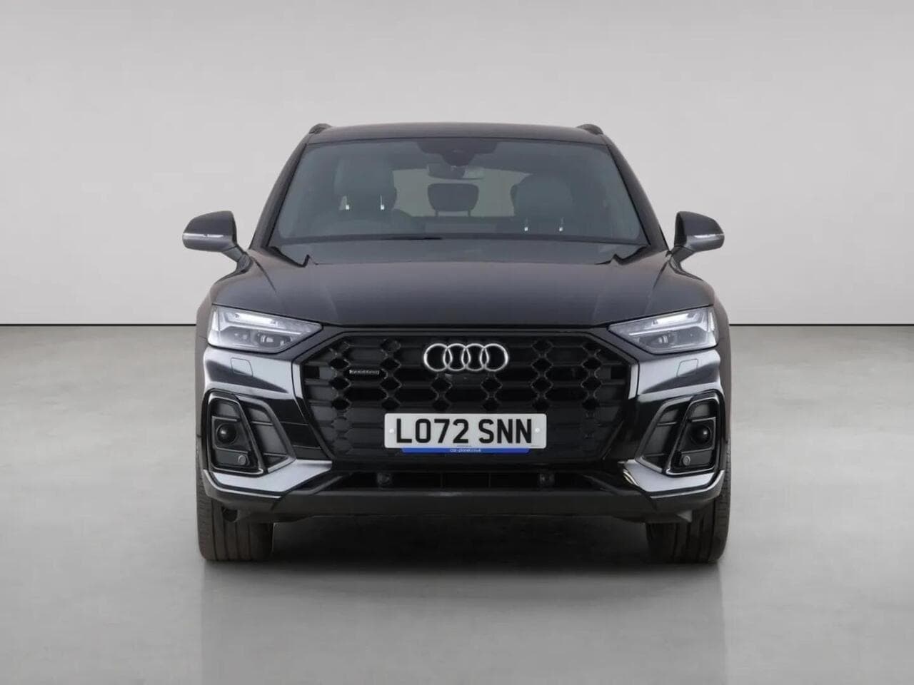Audi Q5 thumbnail Front