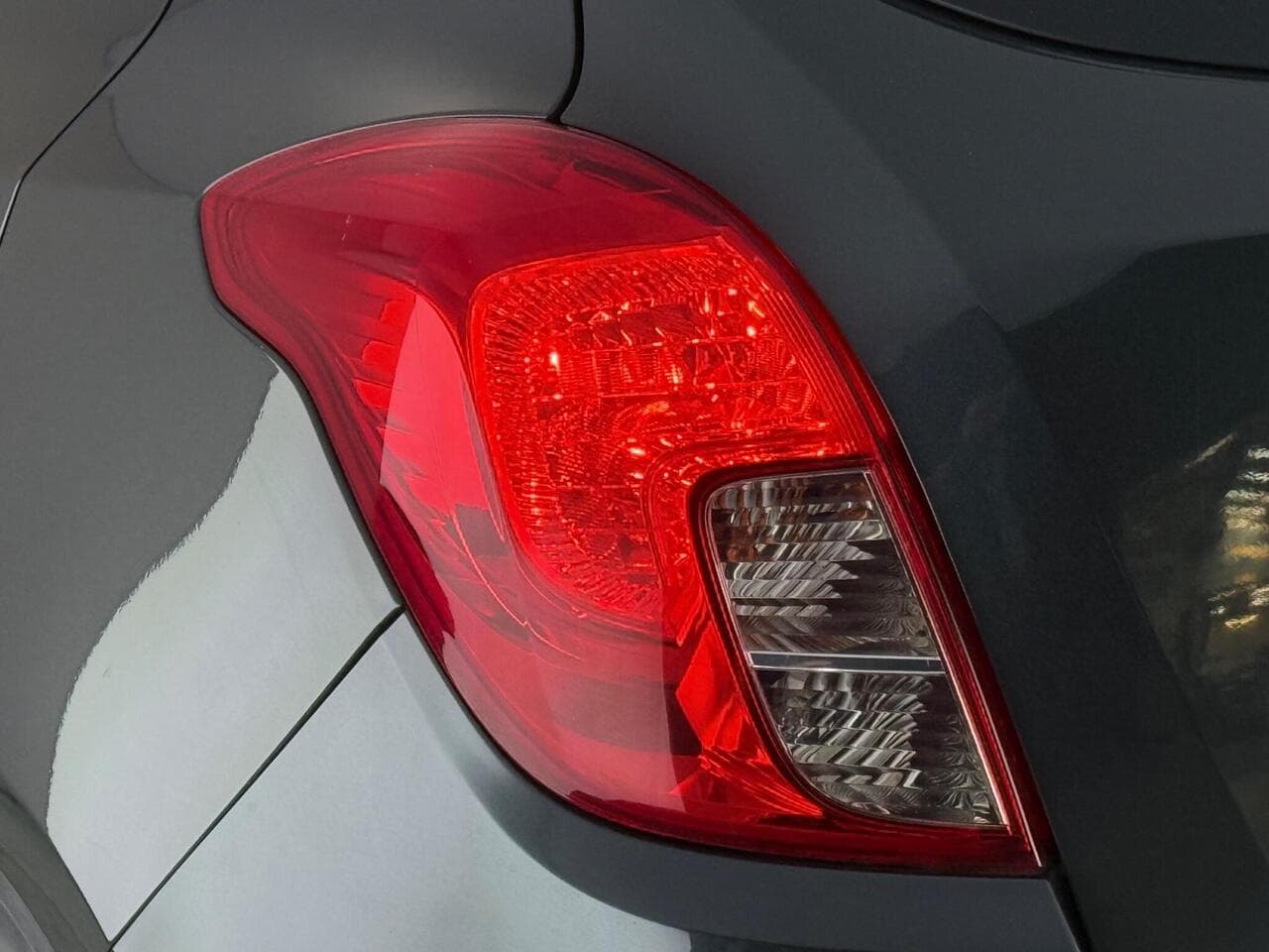 Vauxhall Mokka X thumbnail Lights Rear