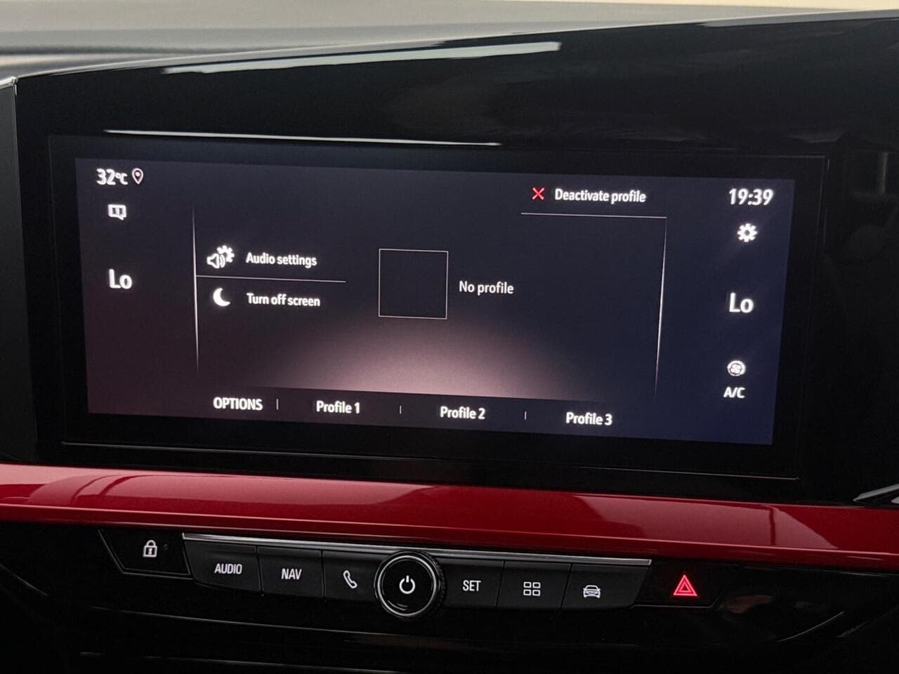 Vauxhall Mokka thumbnail Infotainment System