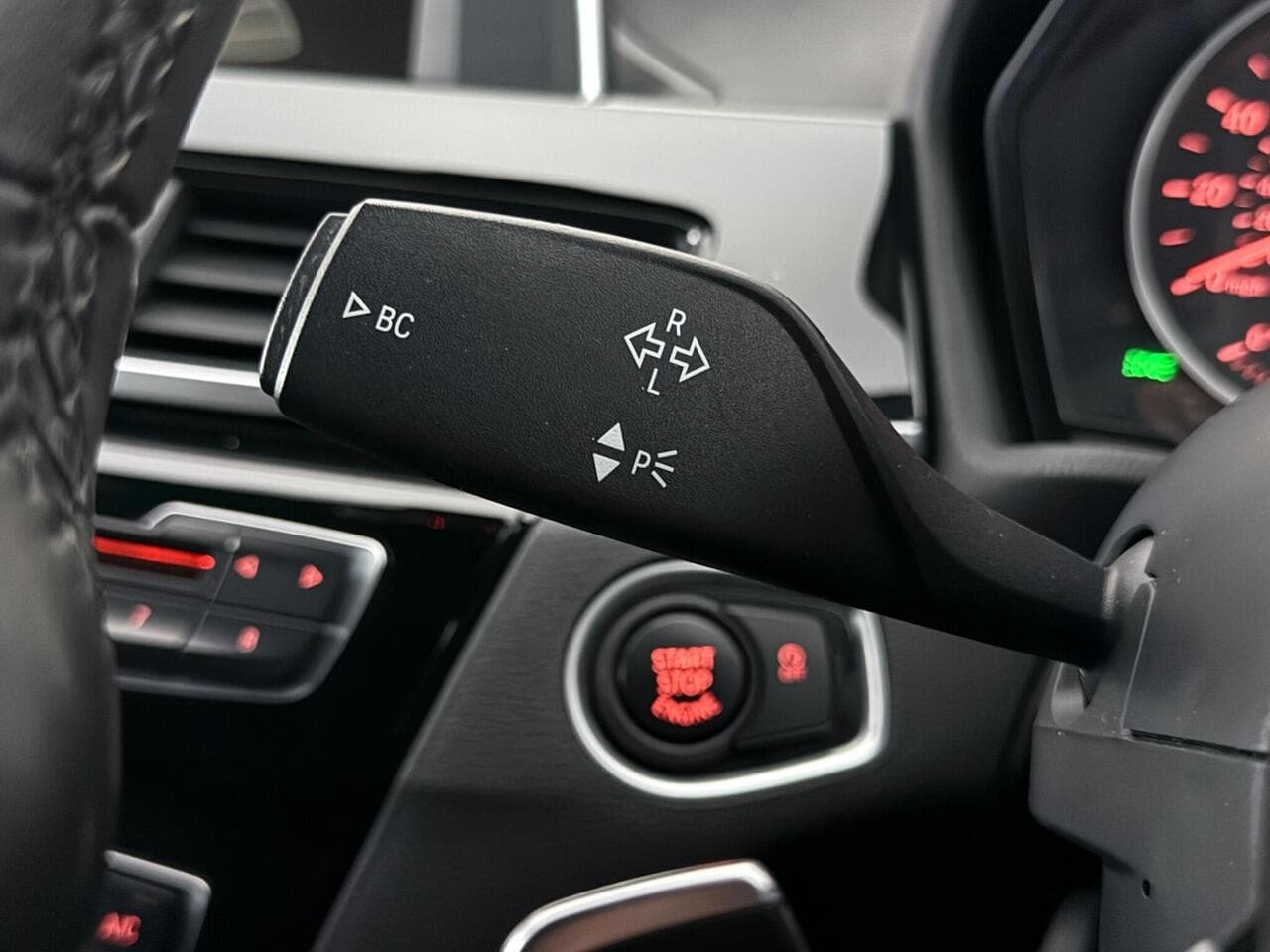 BMW X1 thumbnail Misc Controls