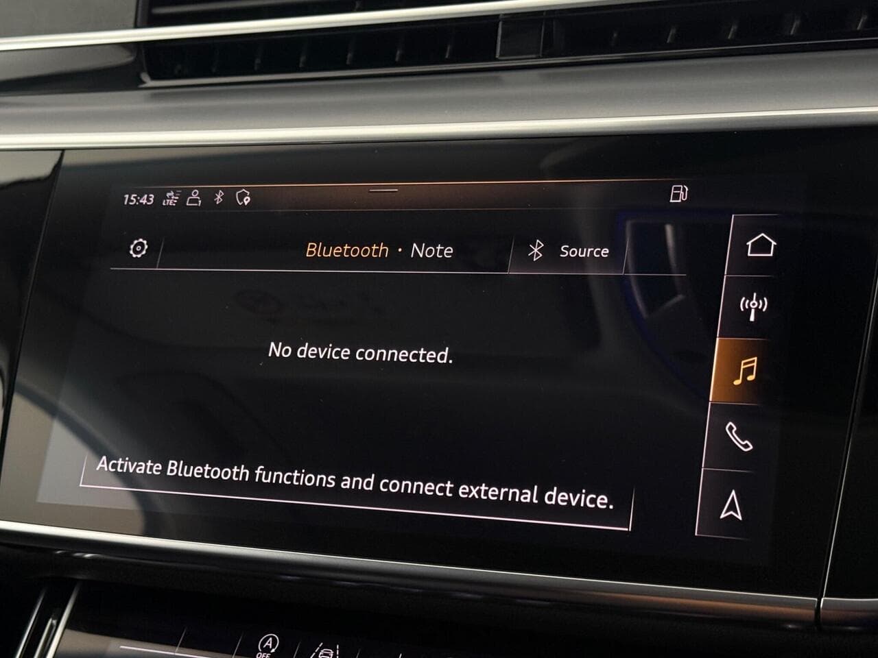 Audi A8 thumbnail Infotainment System