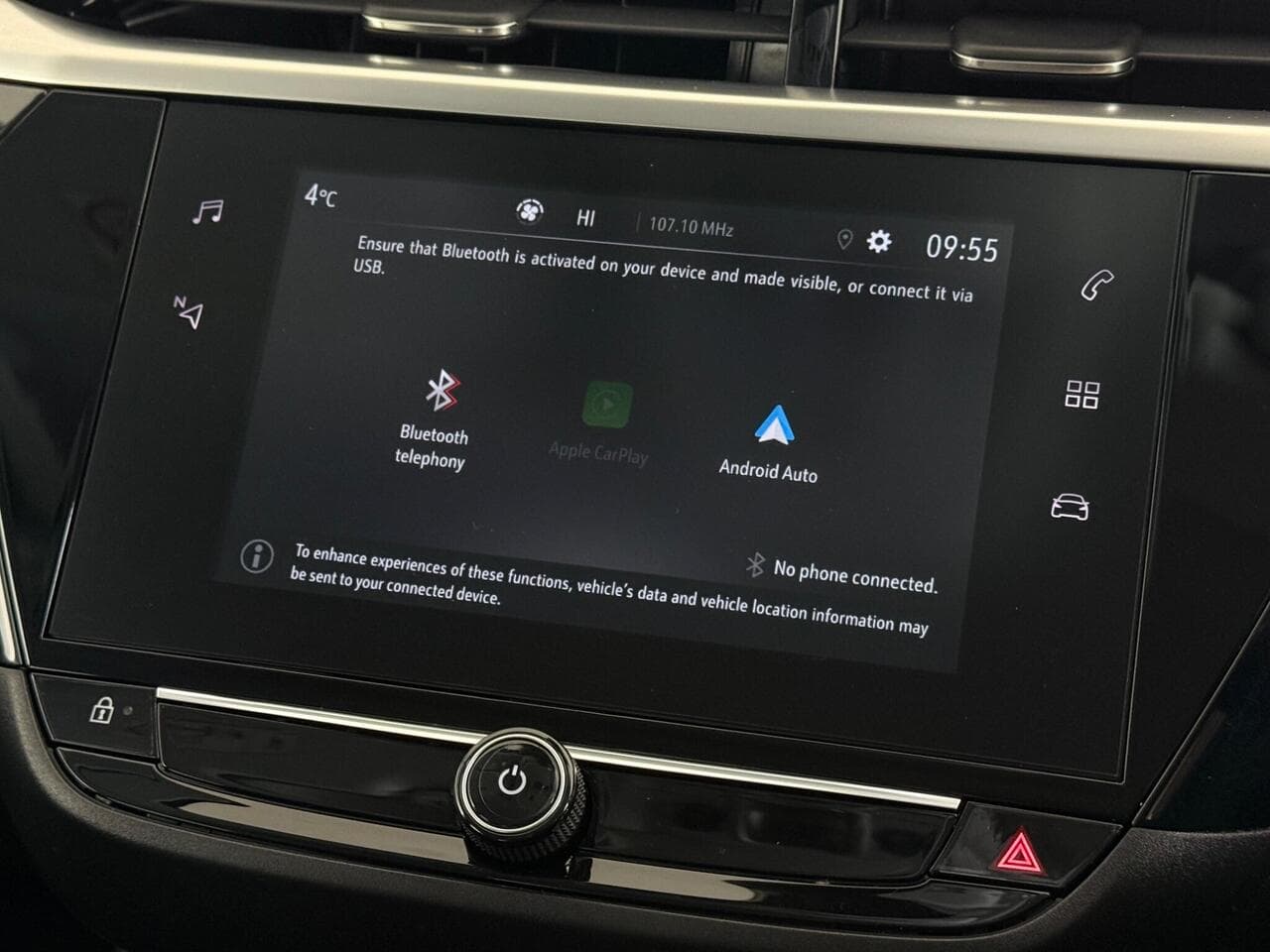 Vauxhall Corsa thumbnail Infotainment System