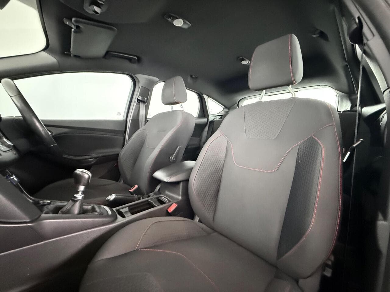 Ford Focus thumbnail Seat Front Passenger