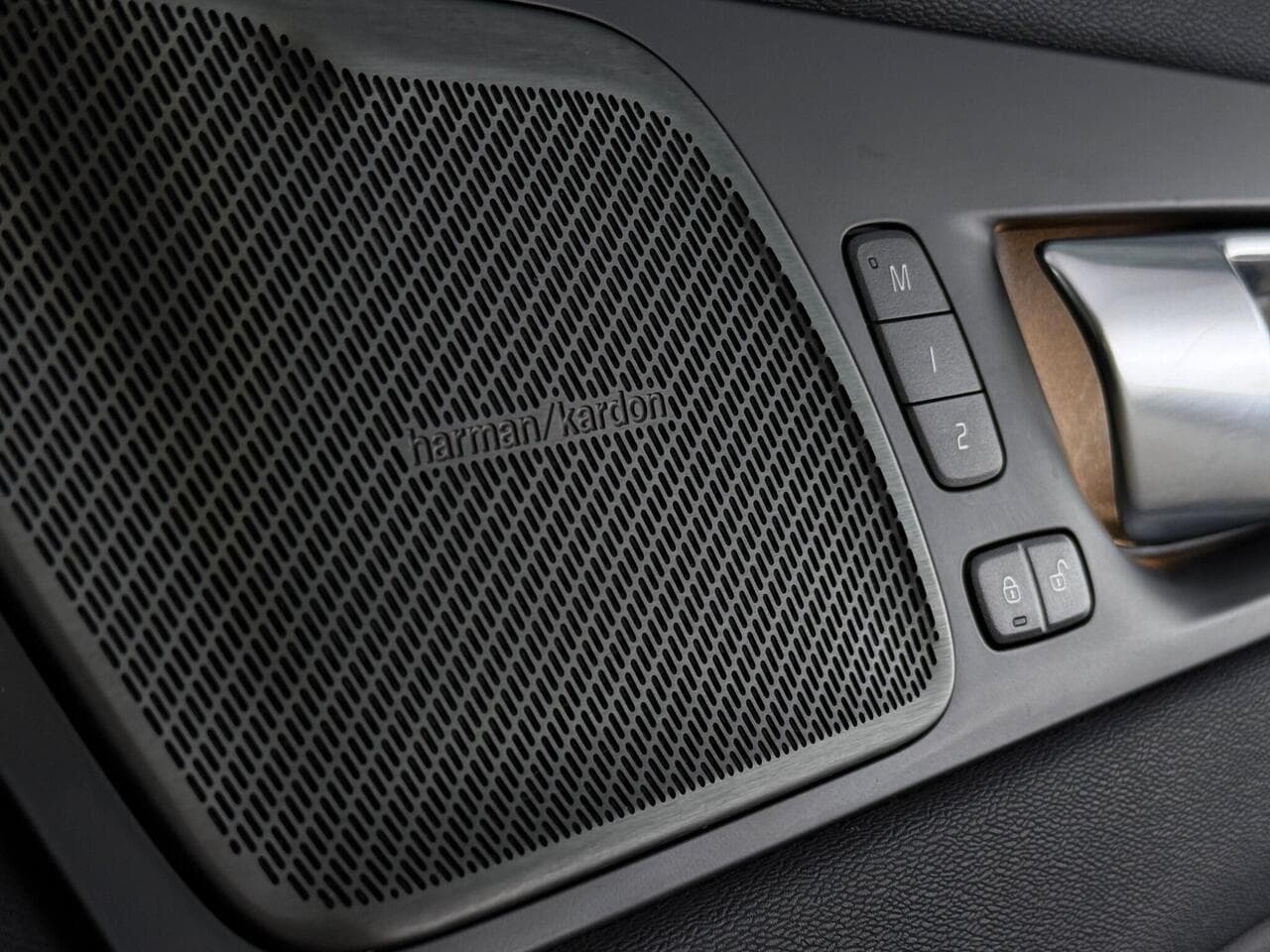 Volvo XC60 thumbnail Inconclusive