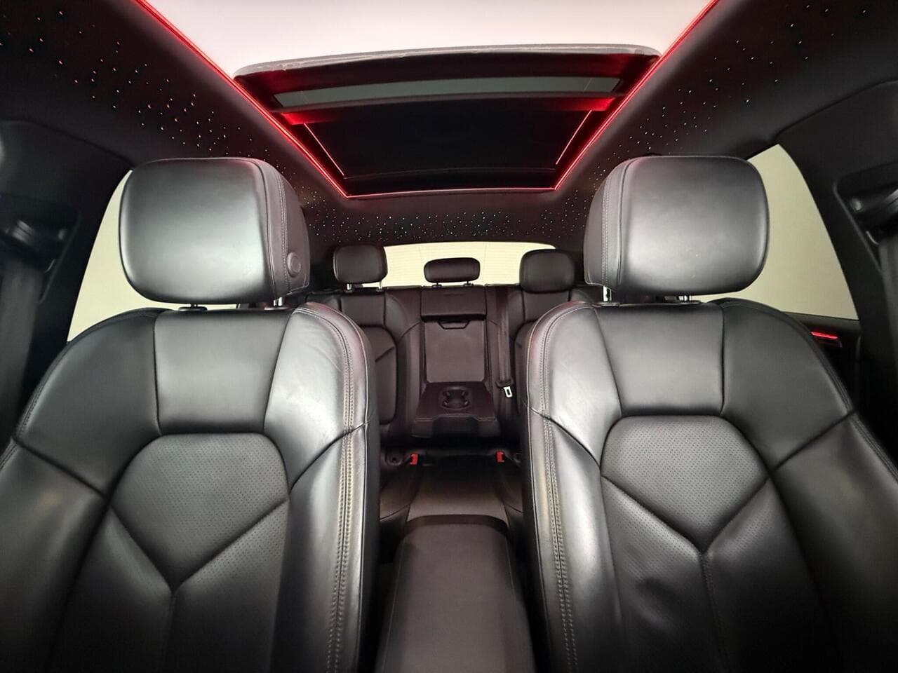 Porsche Macan thumbnail Seat Front Passenger